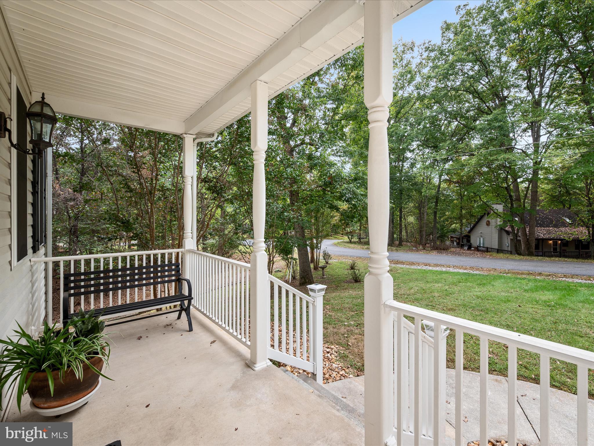 LAKE HOLIDAY ESTATES - Residential