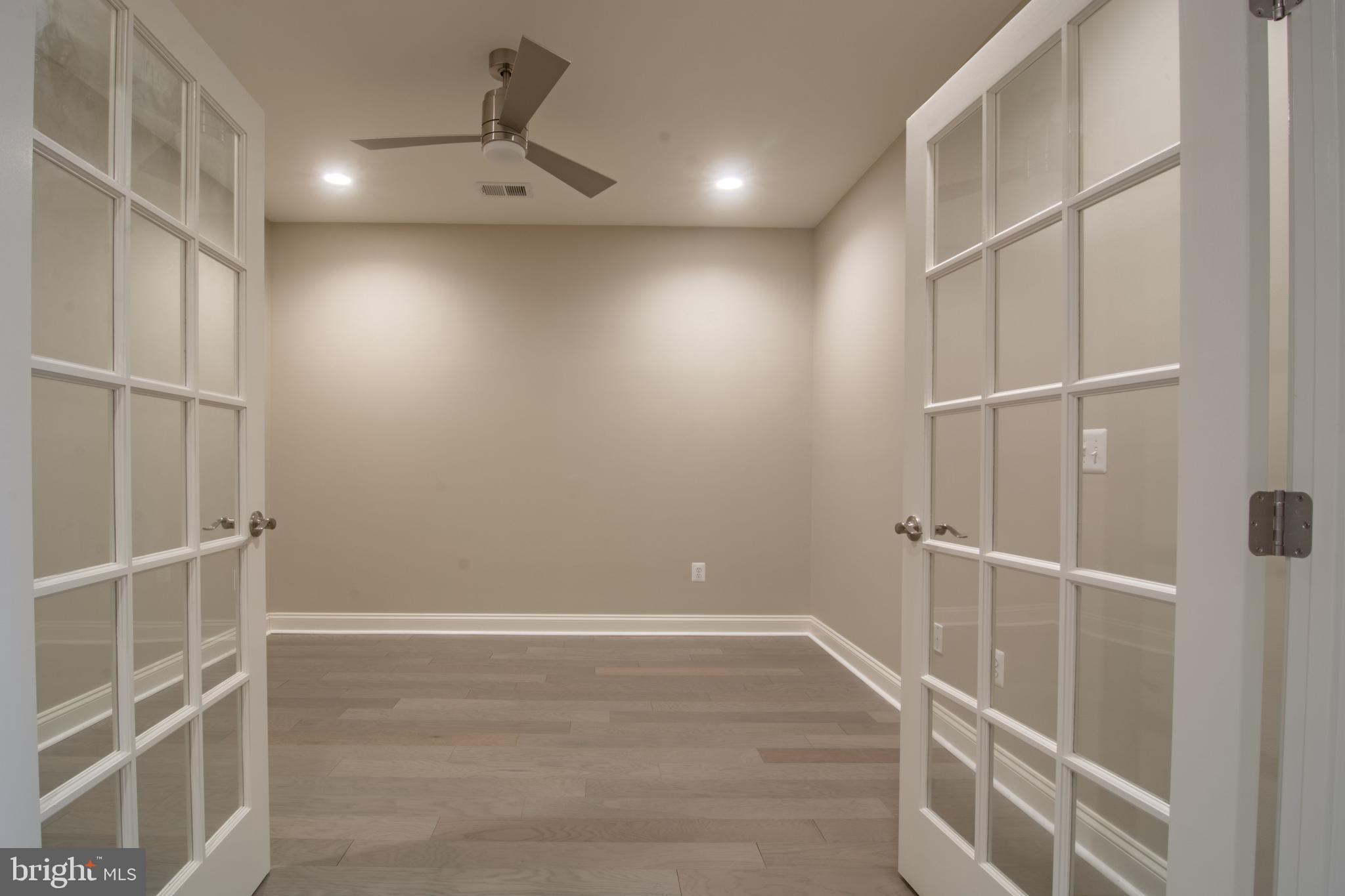 THE BLUFFS AT QUARRY LAKE - Residential