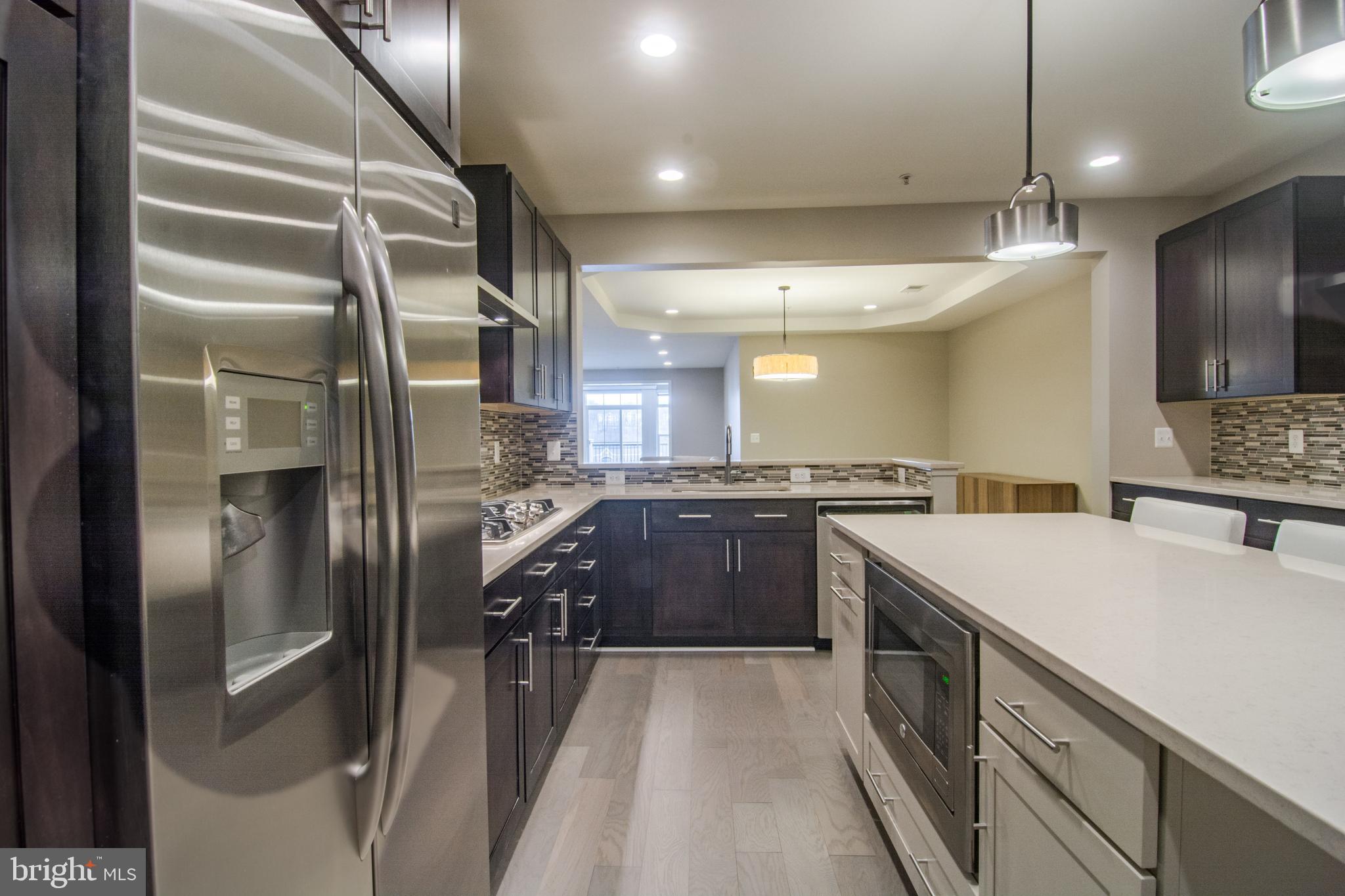 THE BLUFFS AT QUARRY LAKE - Residential