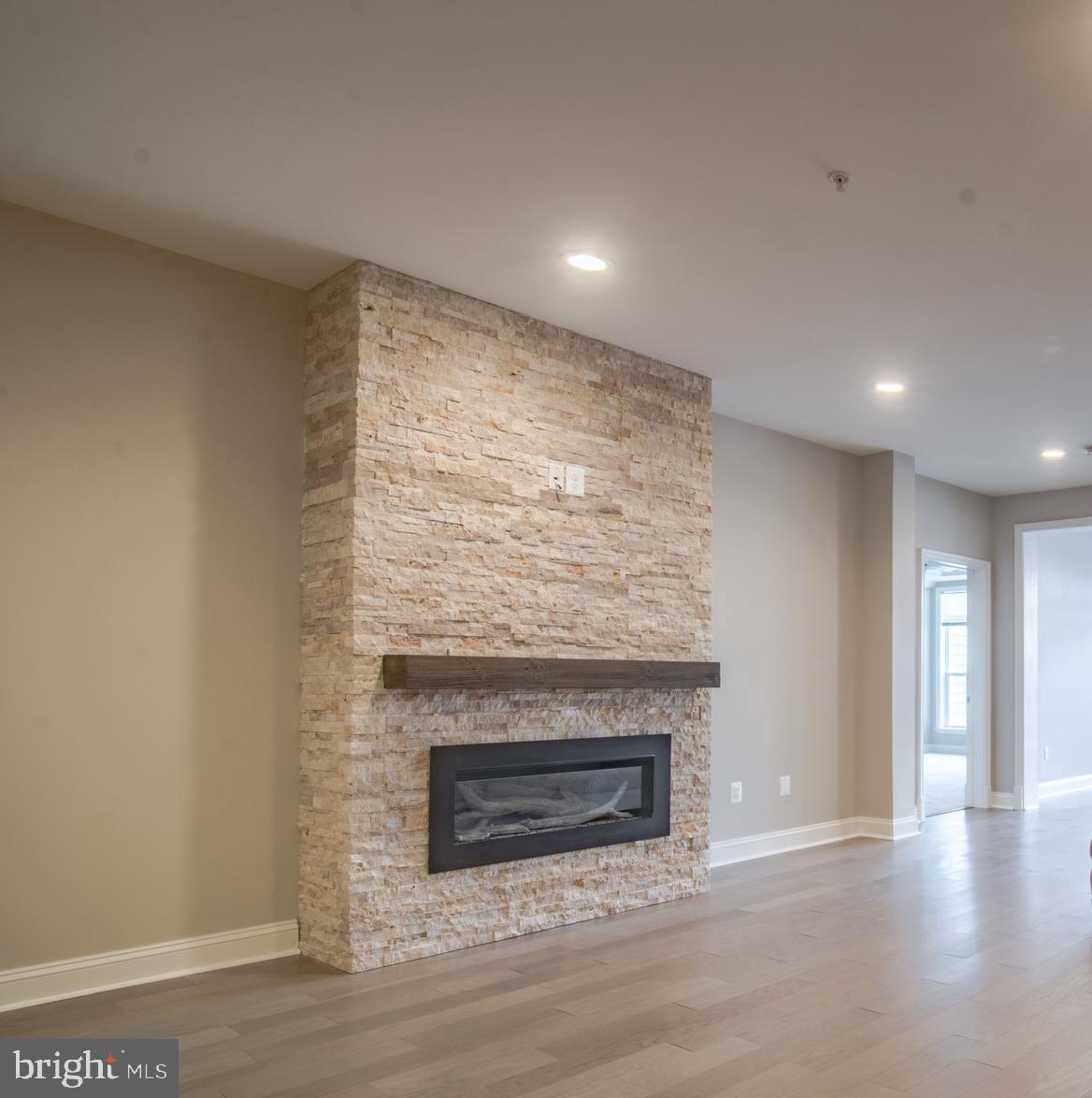 THE BLUFFS AT QUARRY LAKE - Residential