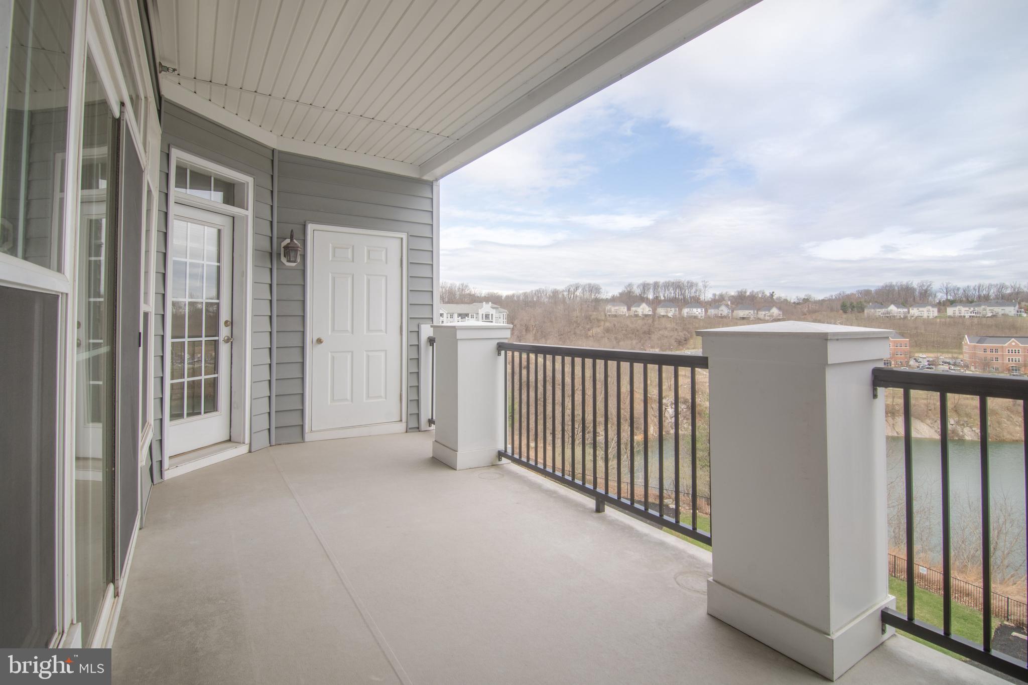 THE BLUFFS AT QUARRY LAKE - Residential