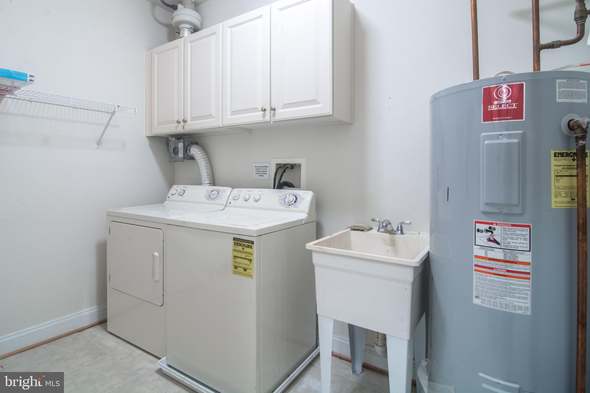 THE BLUFFS AT QUARRY LAKE - Residential