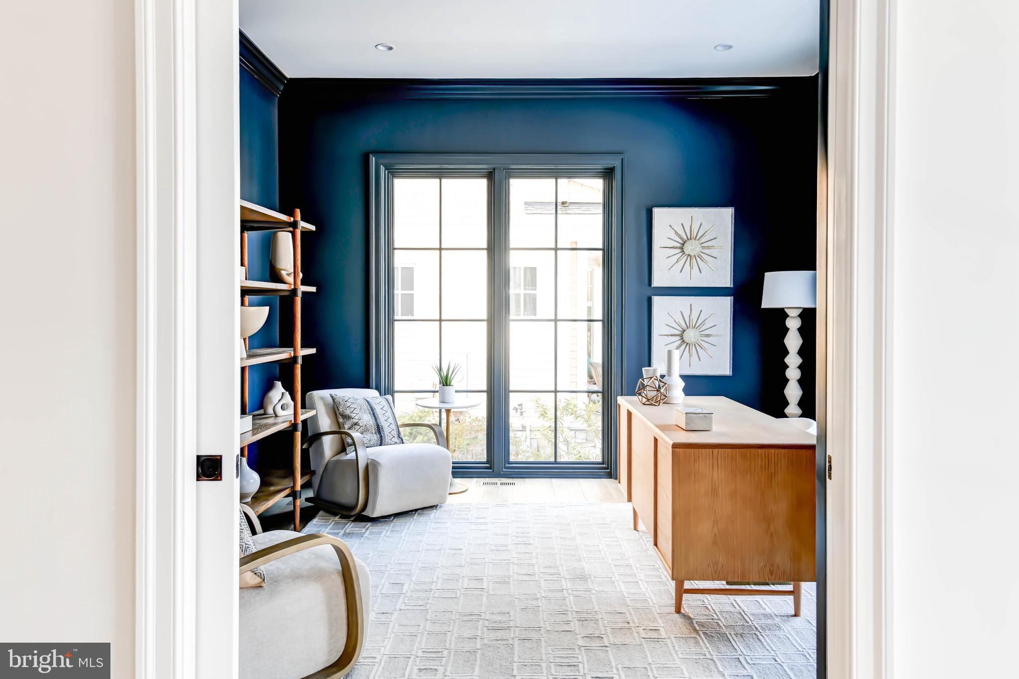 CHEVY CHASE - Residential