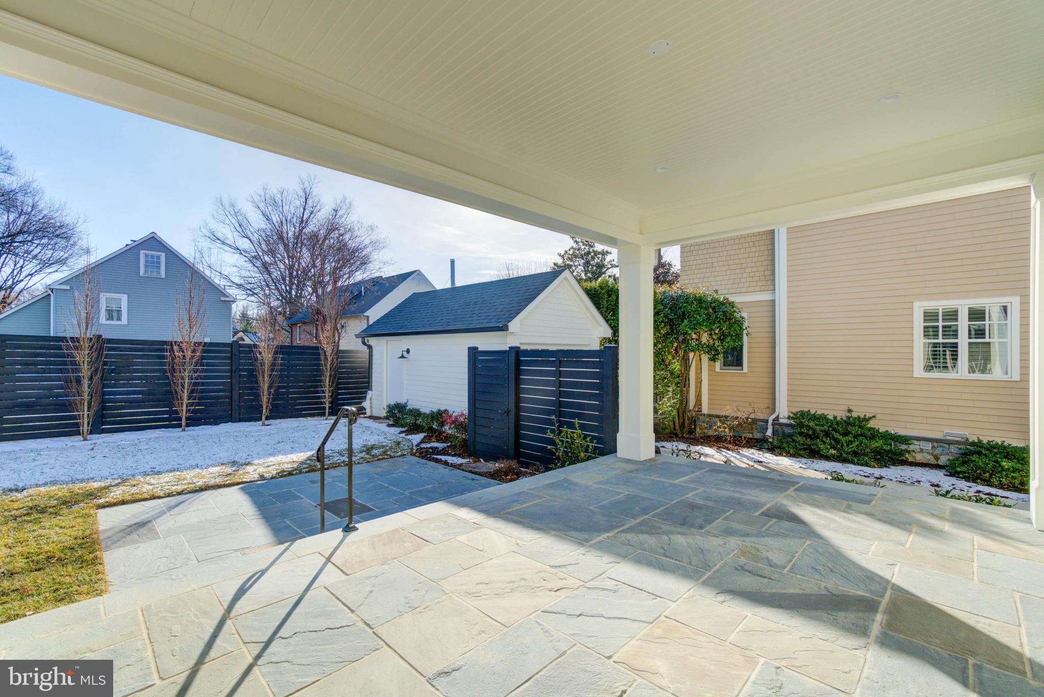 CHEVY CHASE - Residential