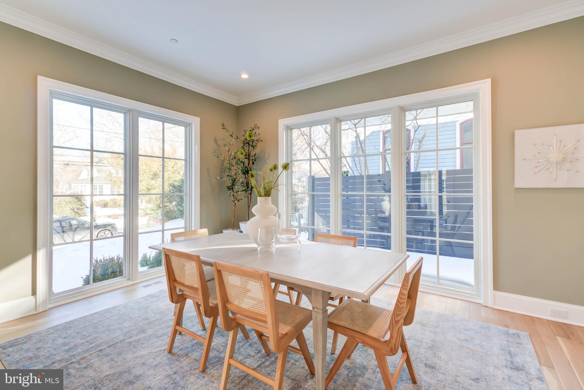 CHEVY CHASE - Residential