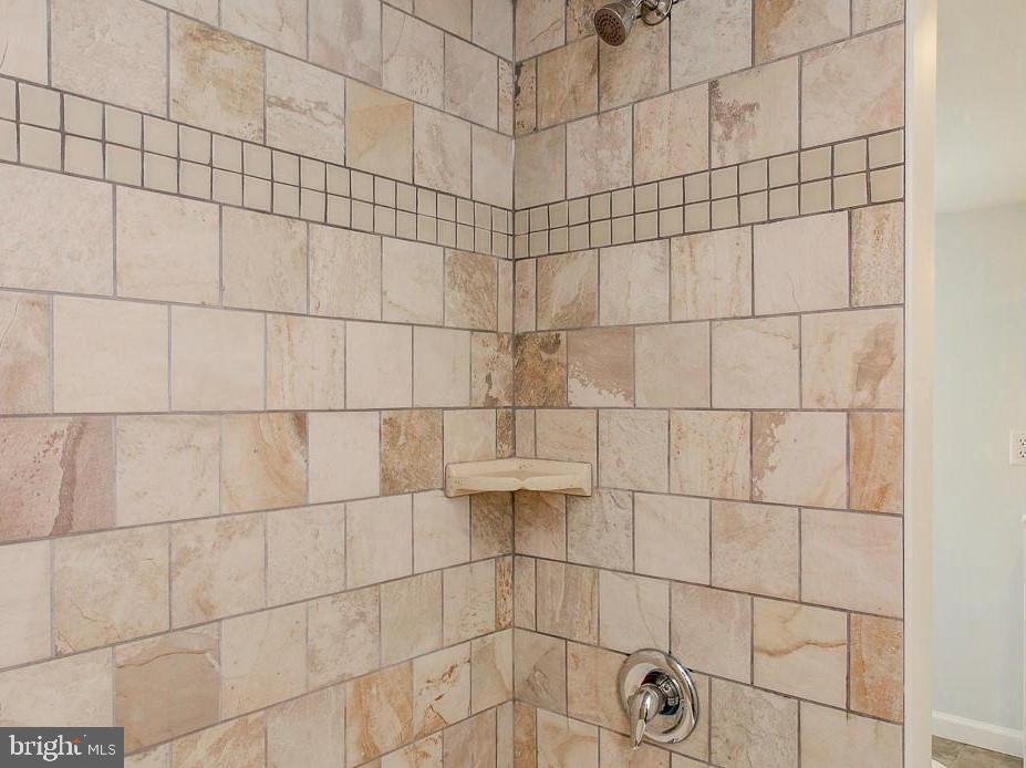 BARCLAY - Residential