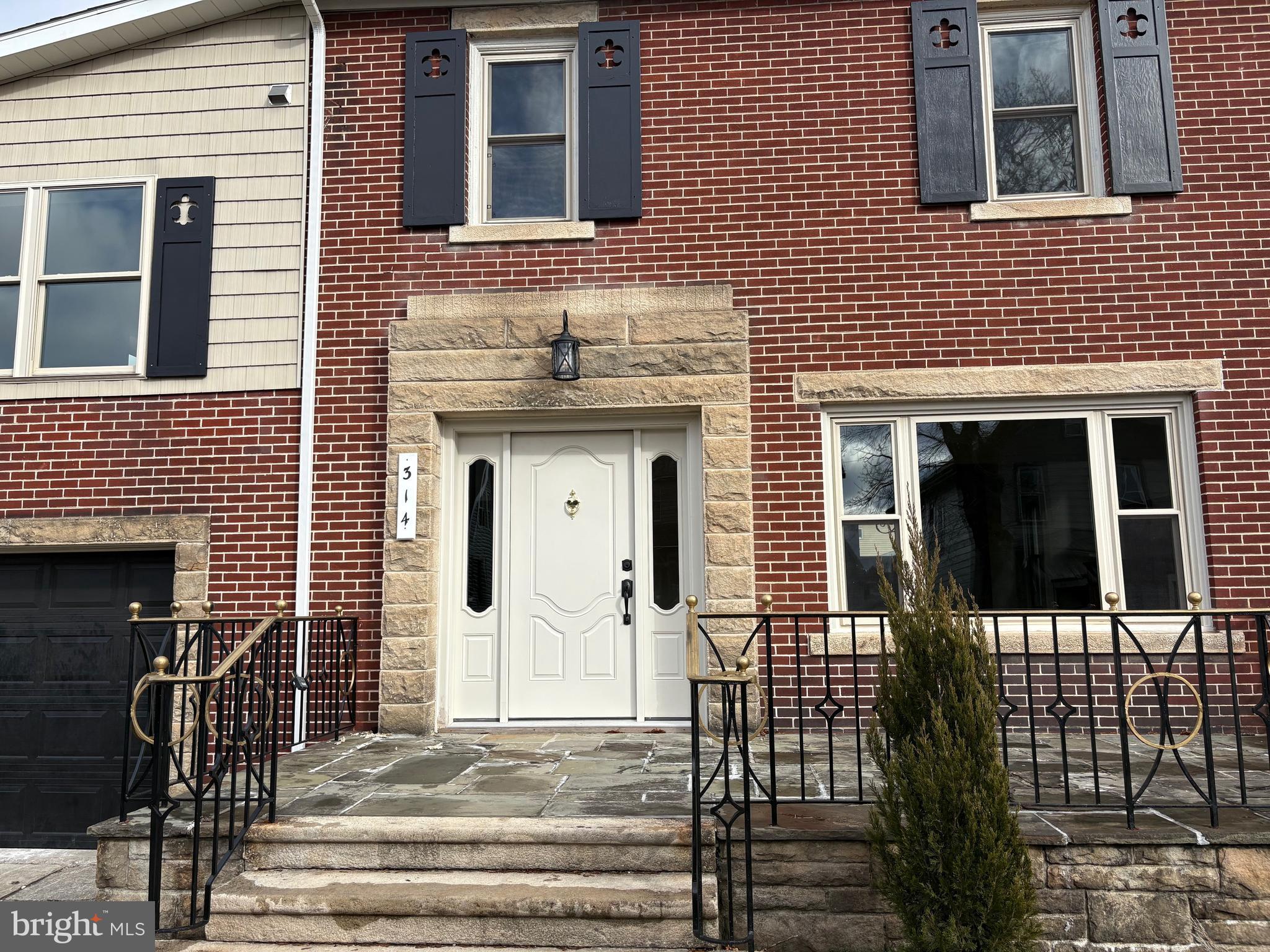 PHILIPSBURG - Residential