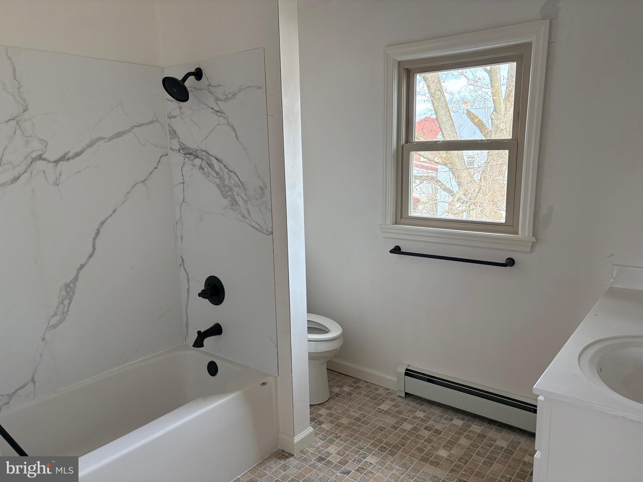 PHILIPSBURG - Residential