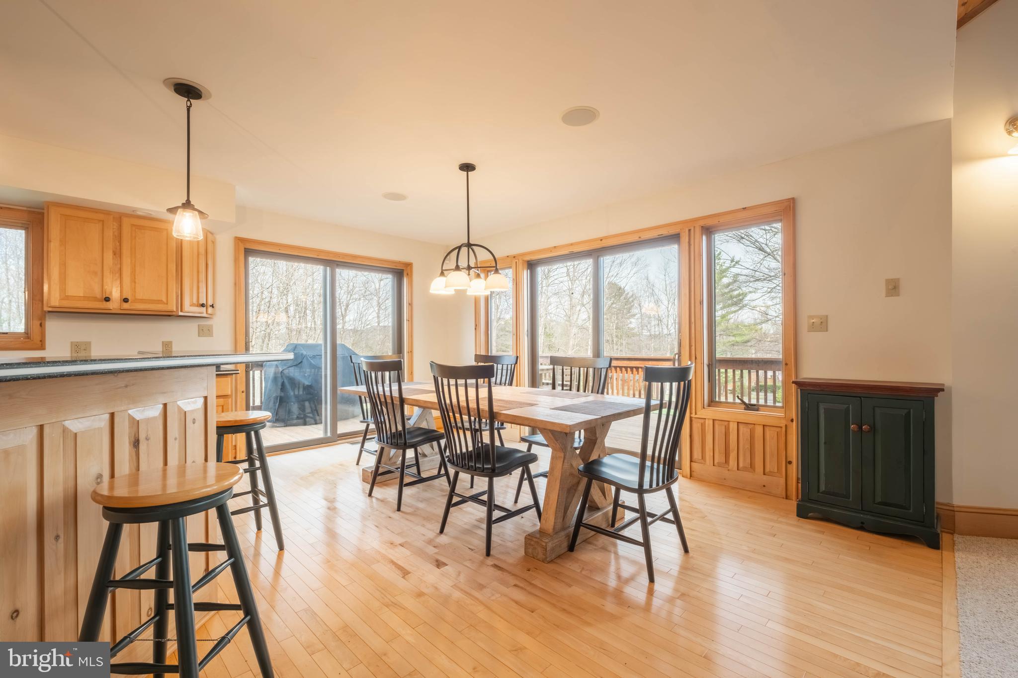 THE PINNACLE - Residential