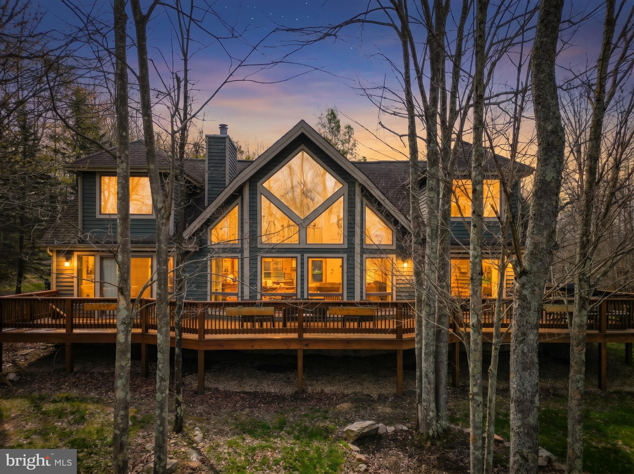 THE PINNACLE - Residential