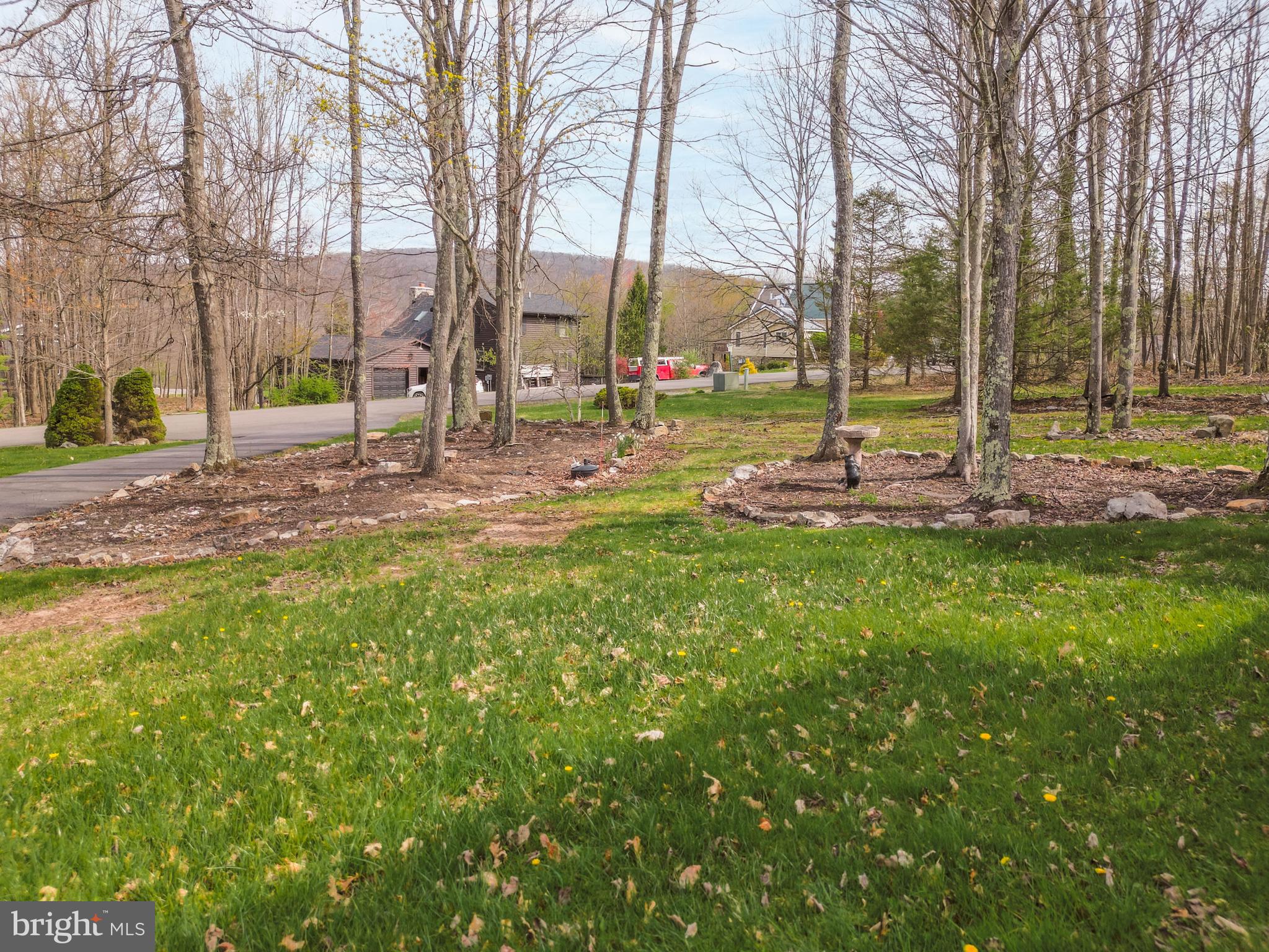 THE PINNACLE - Residential