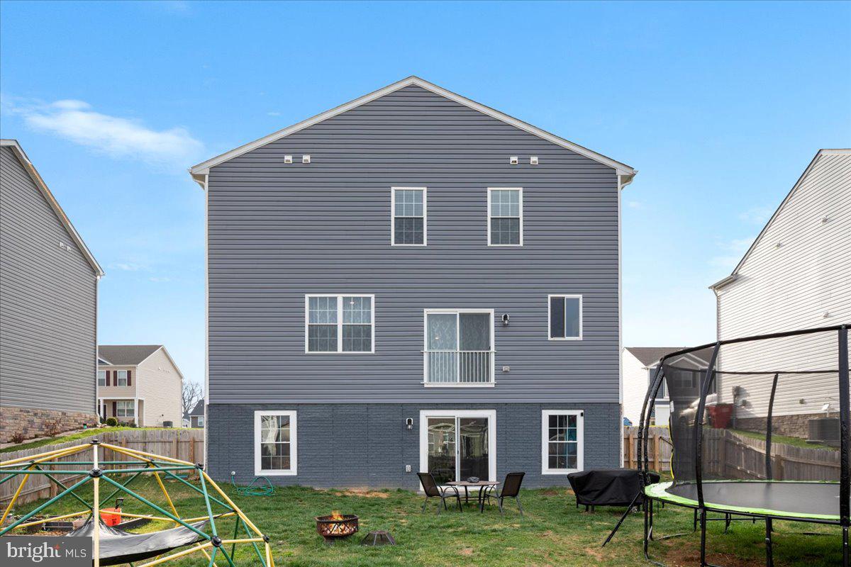 RED HILL - Residential