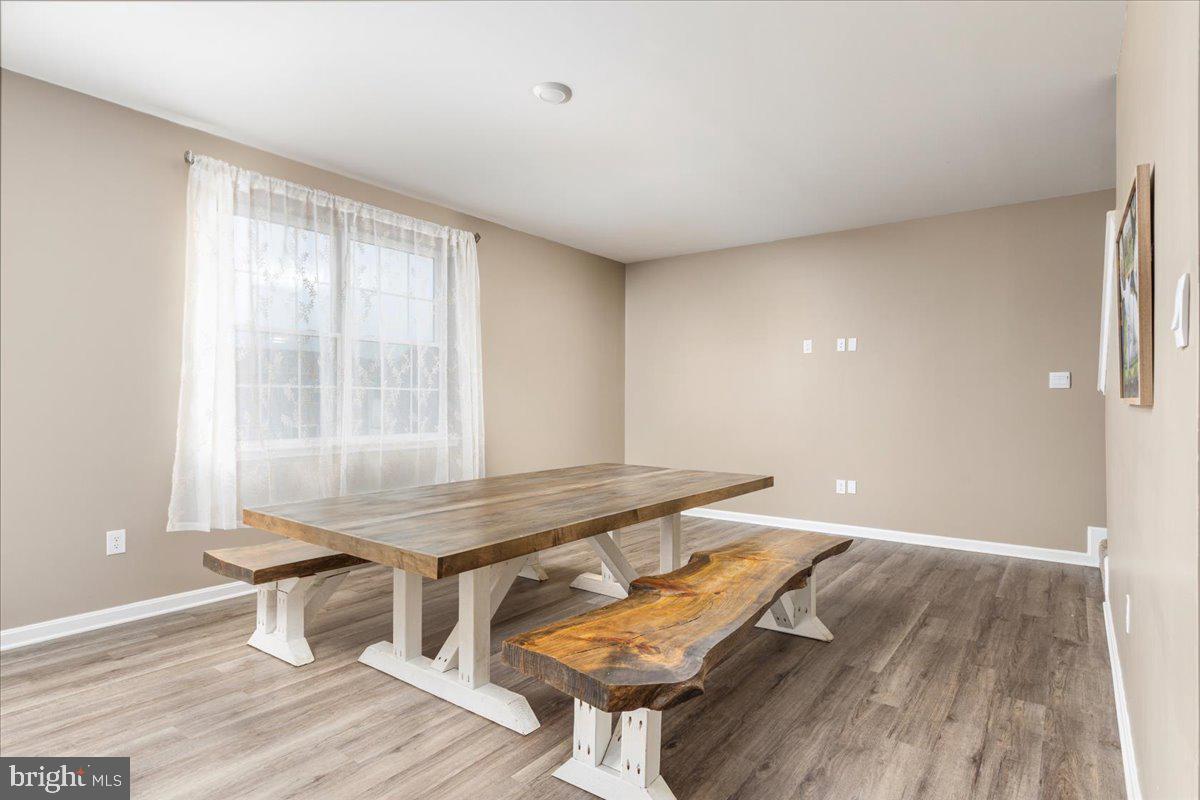 RED HILL - Residential