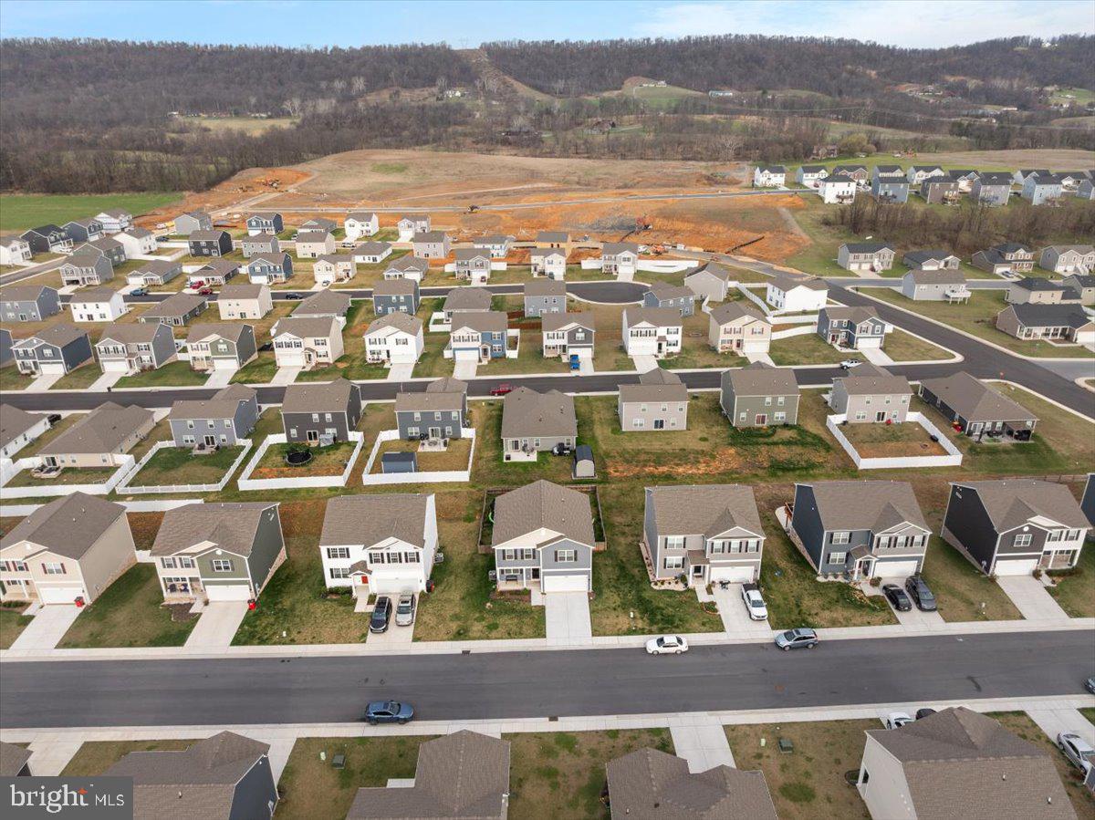 RED HILL - Residential