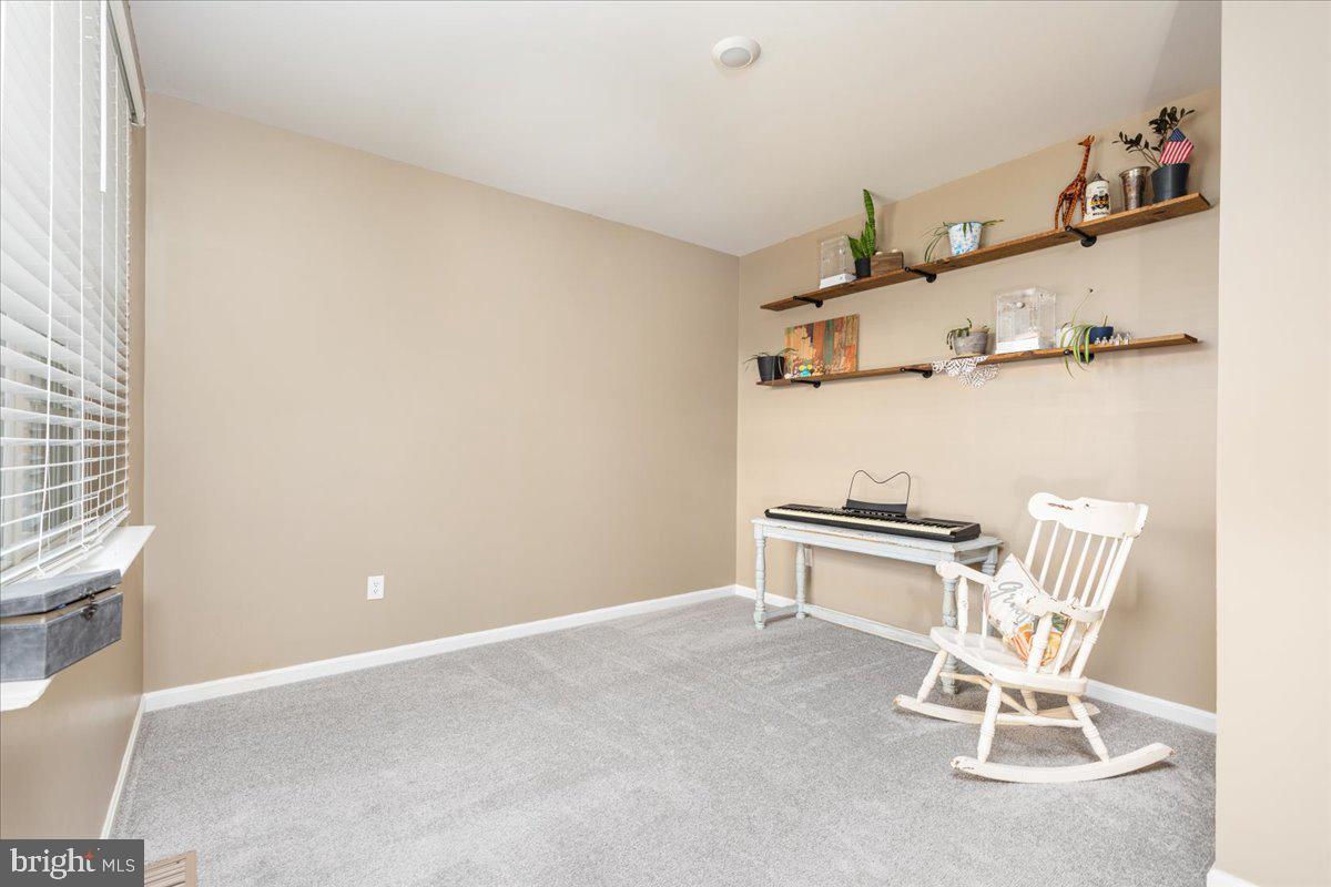 RED HILL - Residential