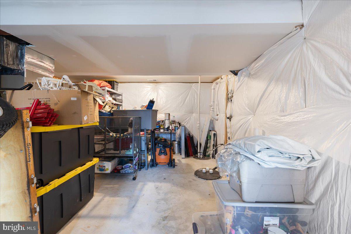 RED HILL - Residential