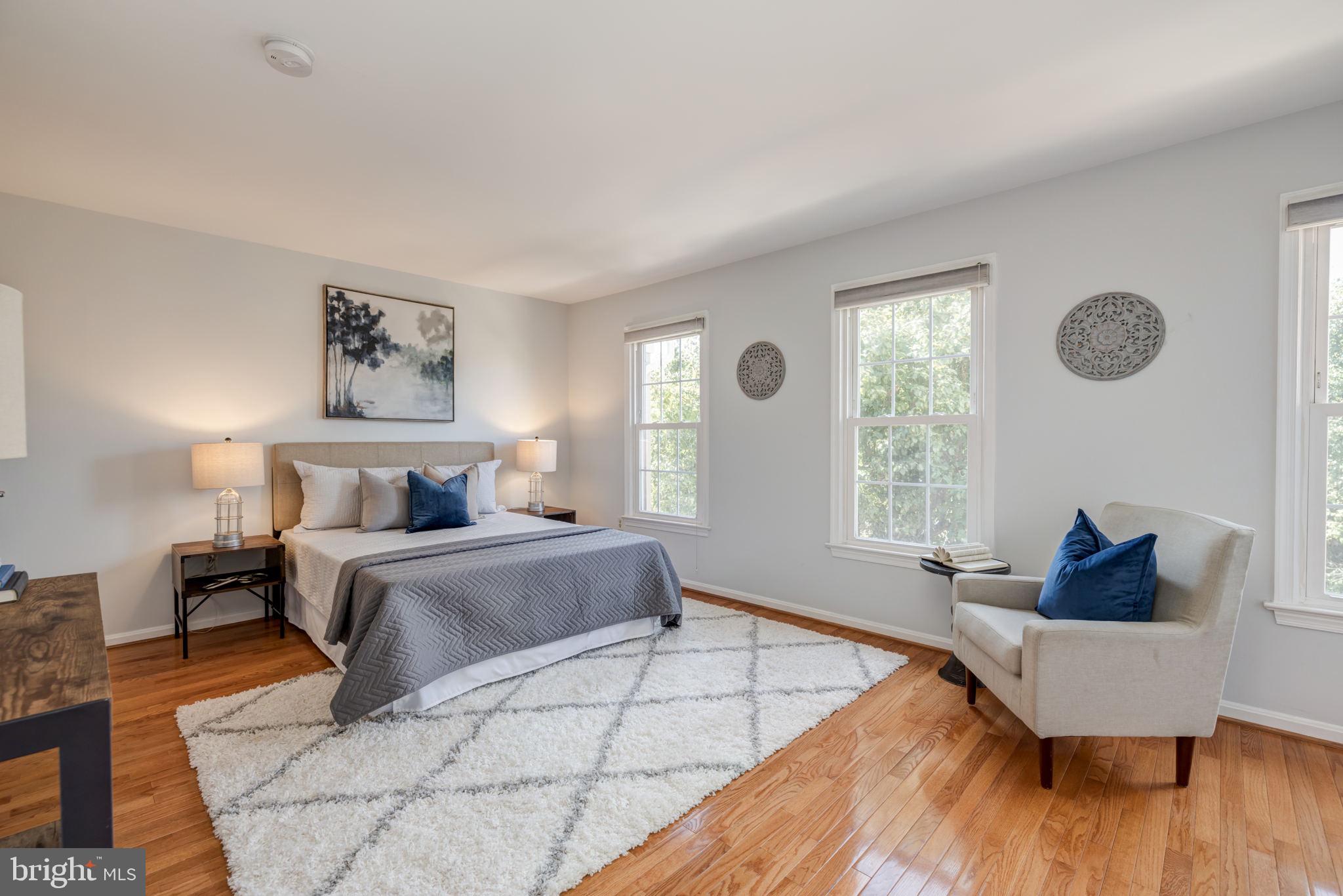 TYSONS CORNER - Residential