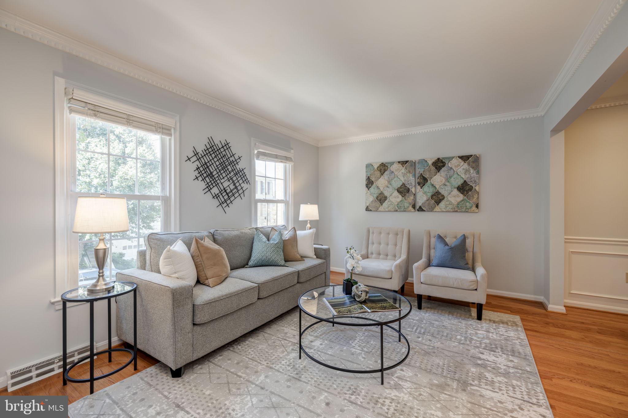 2040 PIERIS COURT
