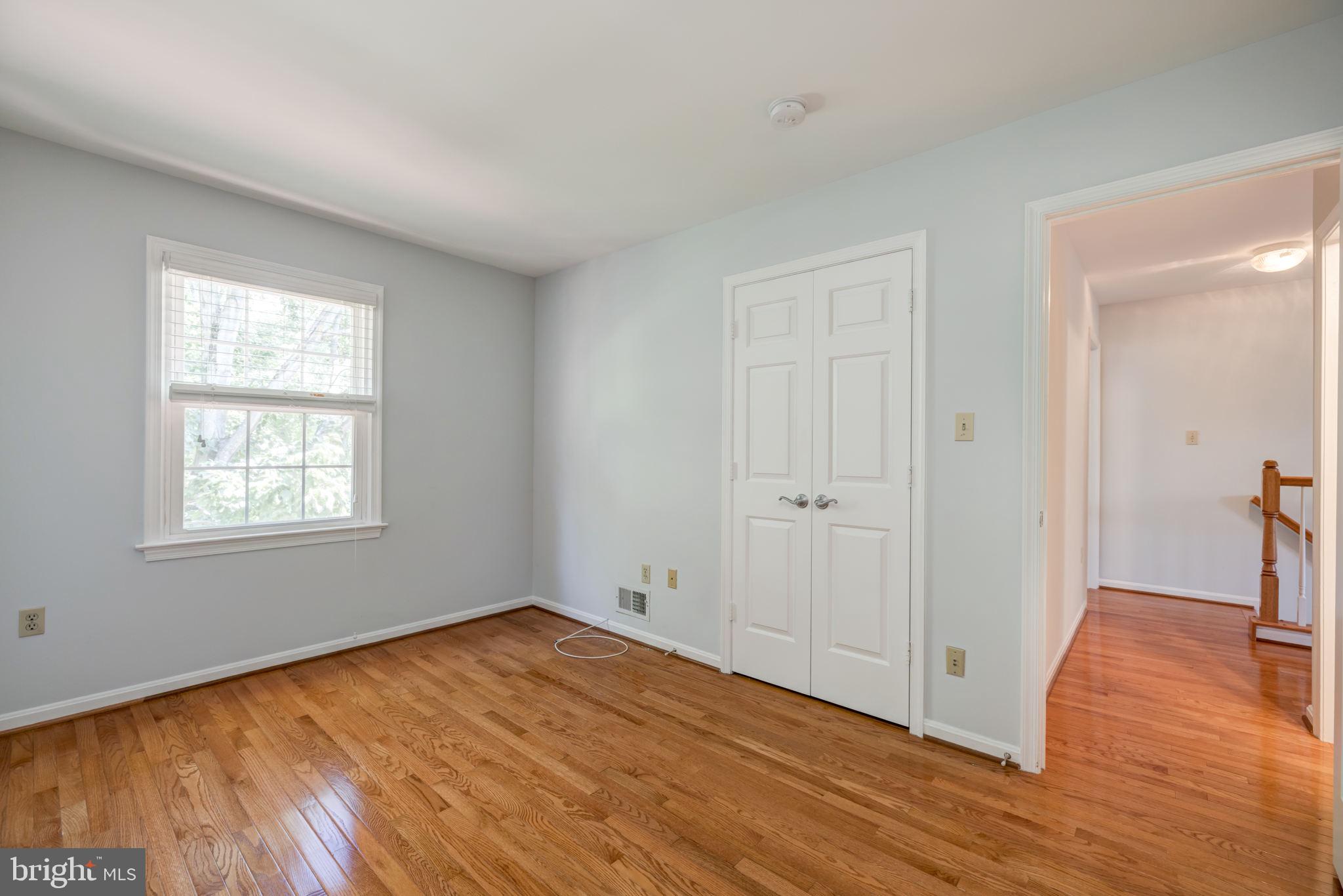 TYSONS CORNER - Residential