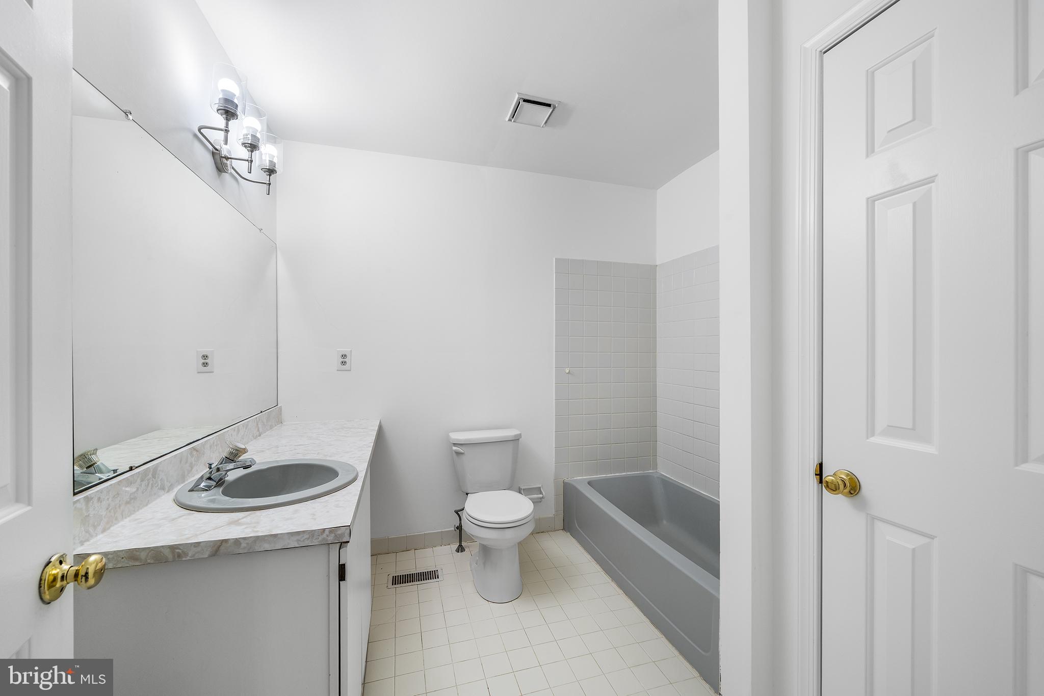 DUBLIN MDWS - Residential