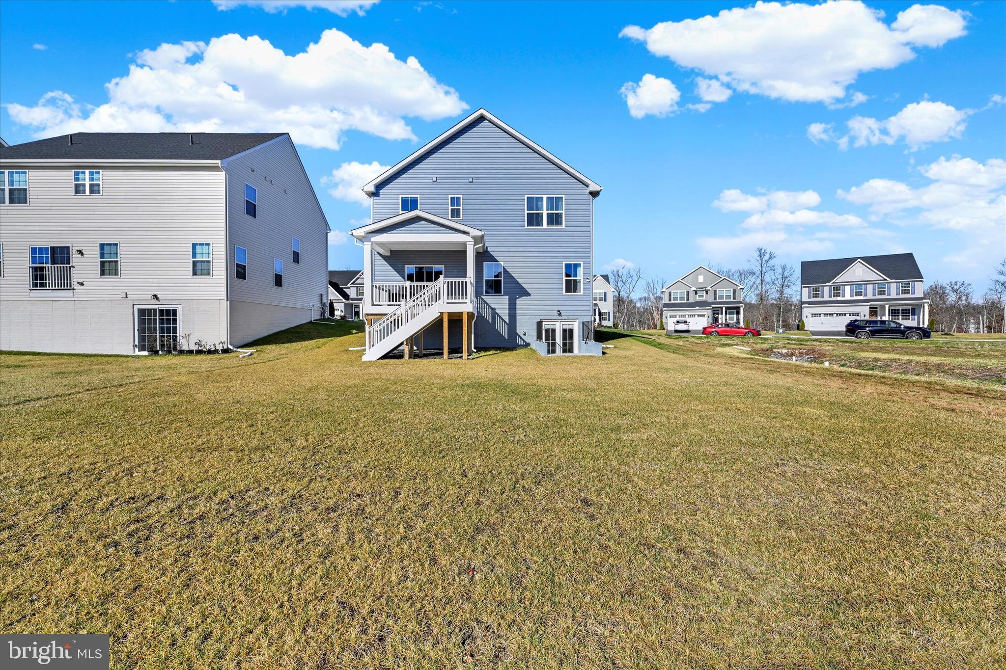 ABERDEEN OVERLOOK - Residential