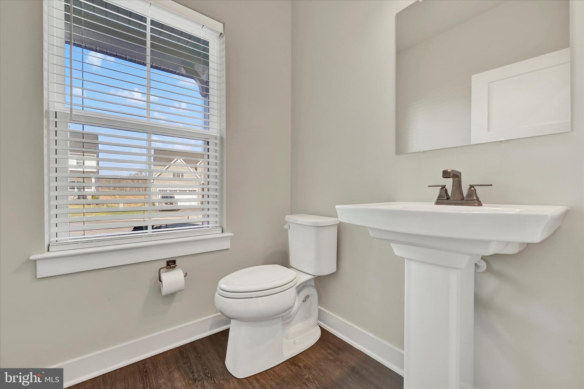 ABERDEEN OVERLOOK - Residential