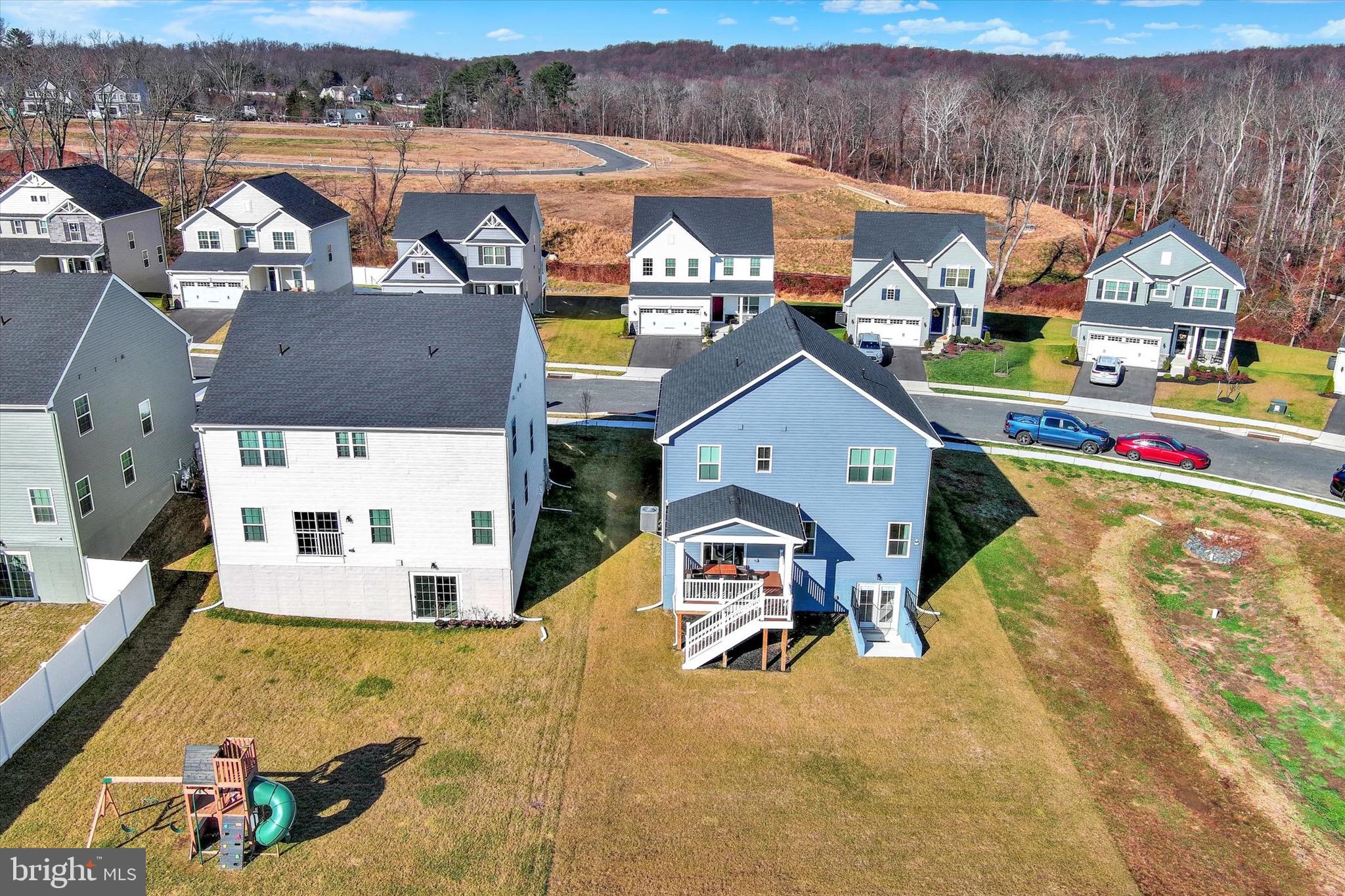 ABERDEEN OVERLOOK - Residential