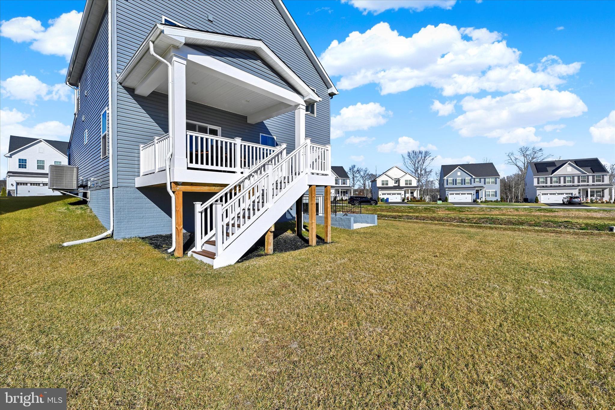 ABERDEEN OVERLOOK - Residential