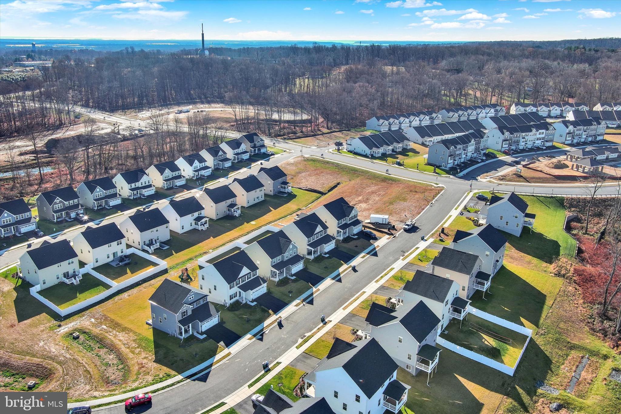 ABERDEEN OVERLOOK - Residential