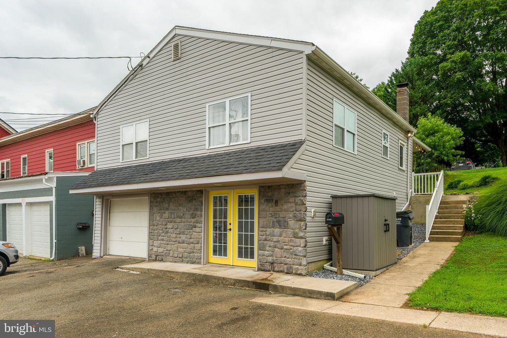 Photo of 8 N Church Street, QUARRYVILLE, PA 17566 (MLS # PALA2073776)