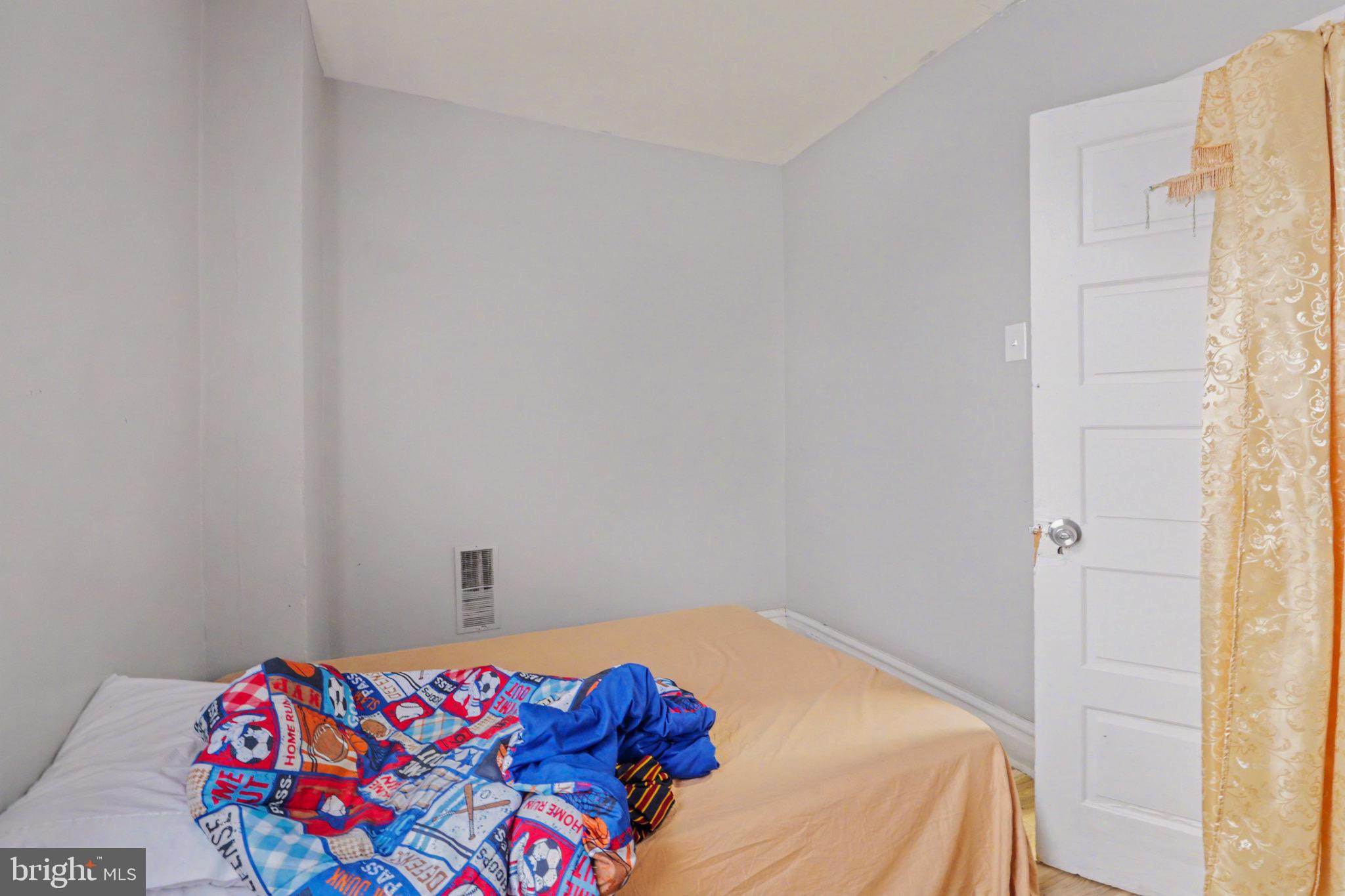 HARRISBURG CITY - Residential