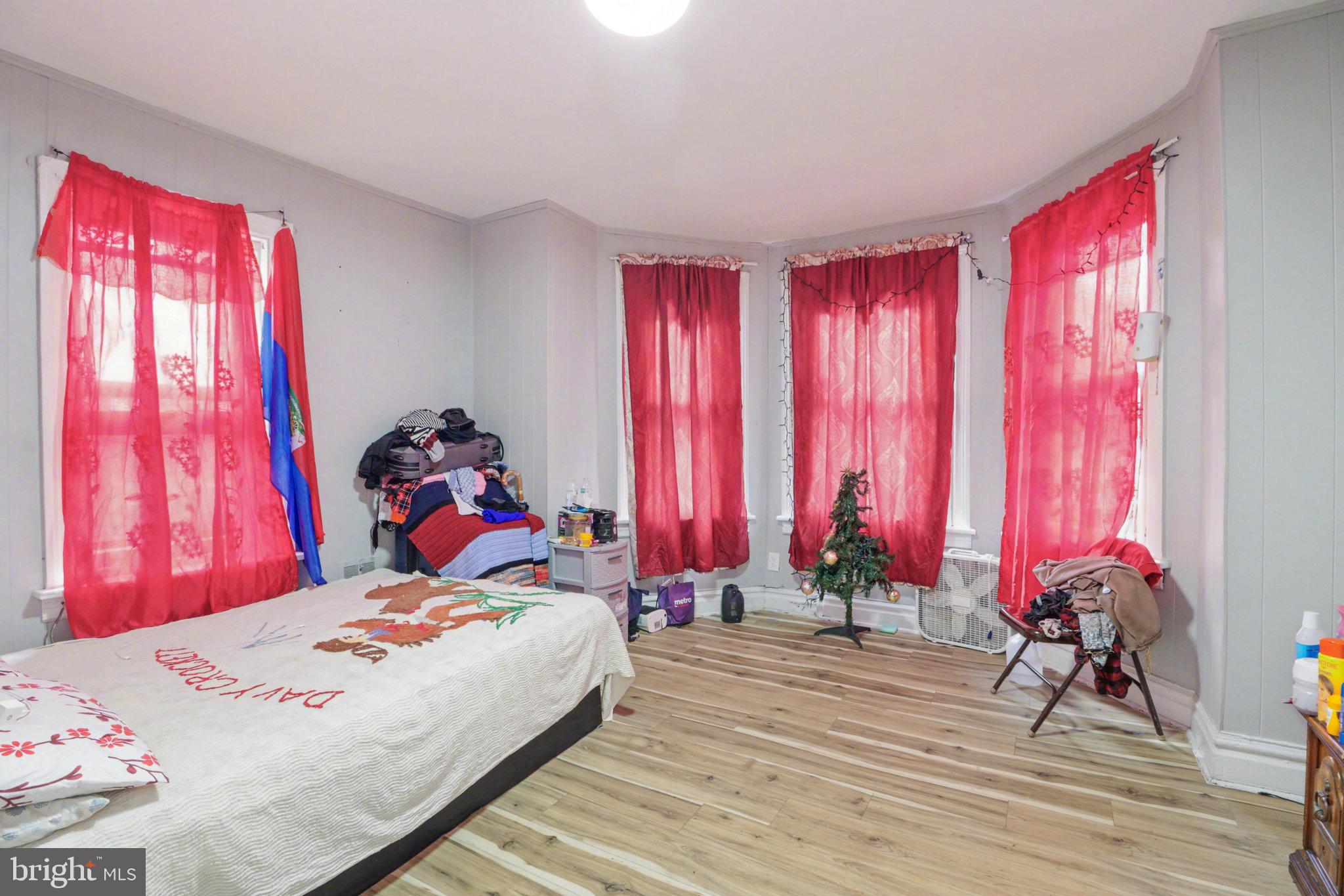 HARRISBURG CITY - Residential