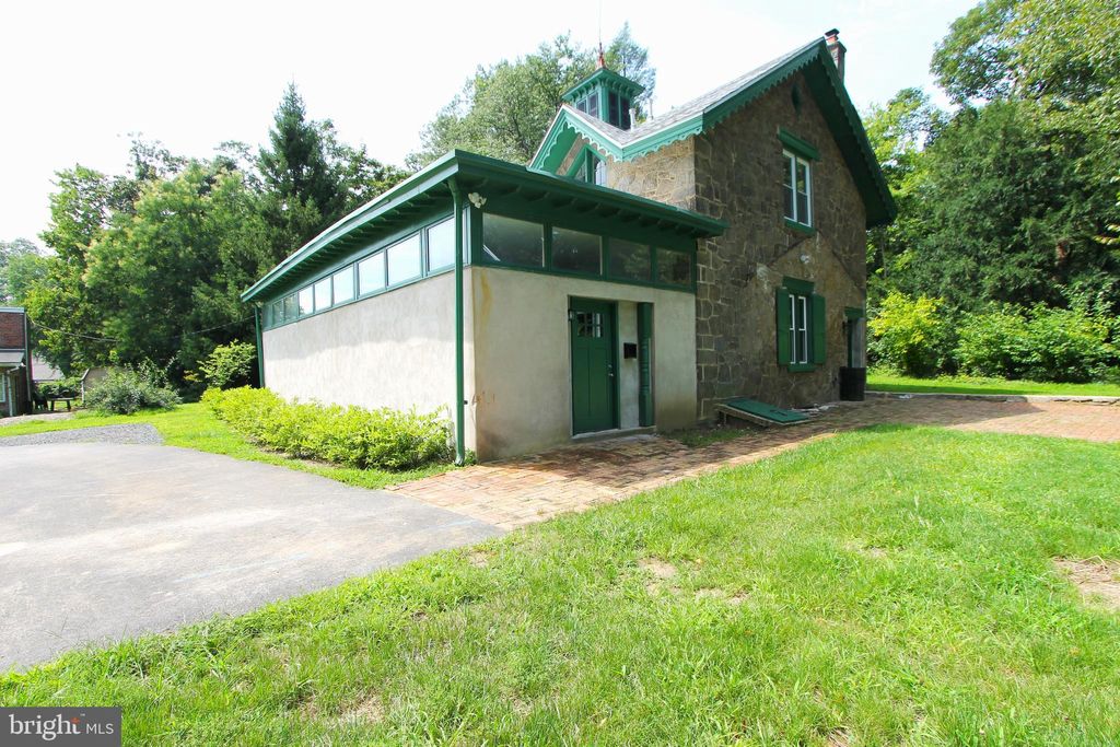 Photo of 5925 Devon Place, PHILADELPHIA, PA 19138 (MLS # PAPH2540542)