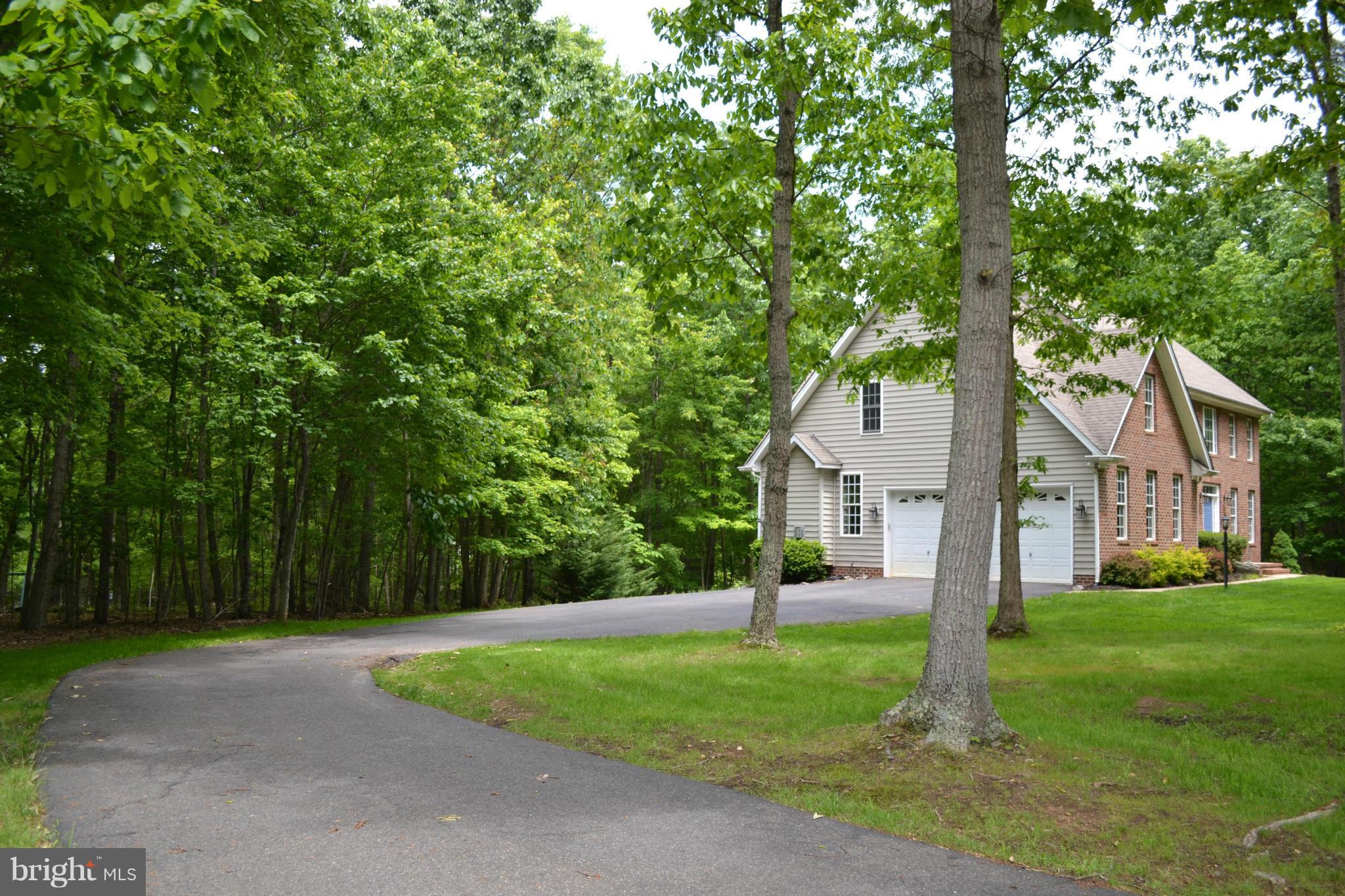 ESTATES OF CHANCELLORSVILLE - Residential