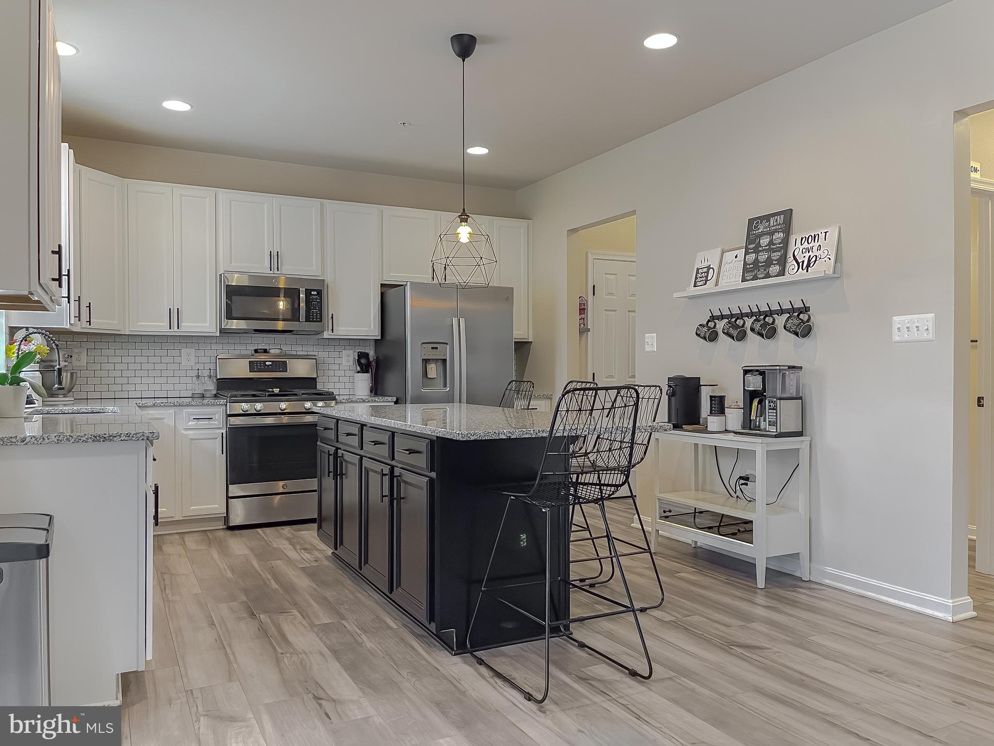 CLARK'S REST - Residential Lease