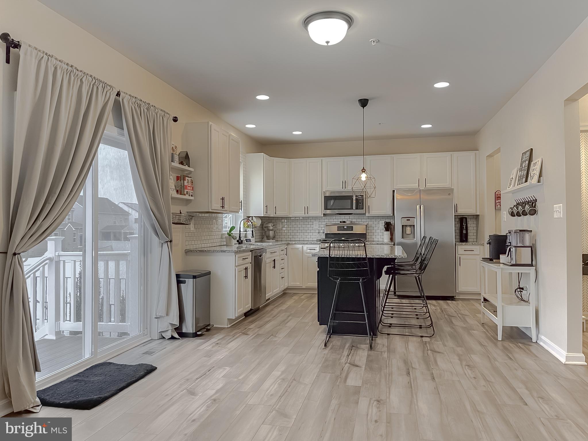 CLARK'S REST - Residential Lease