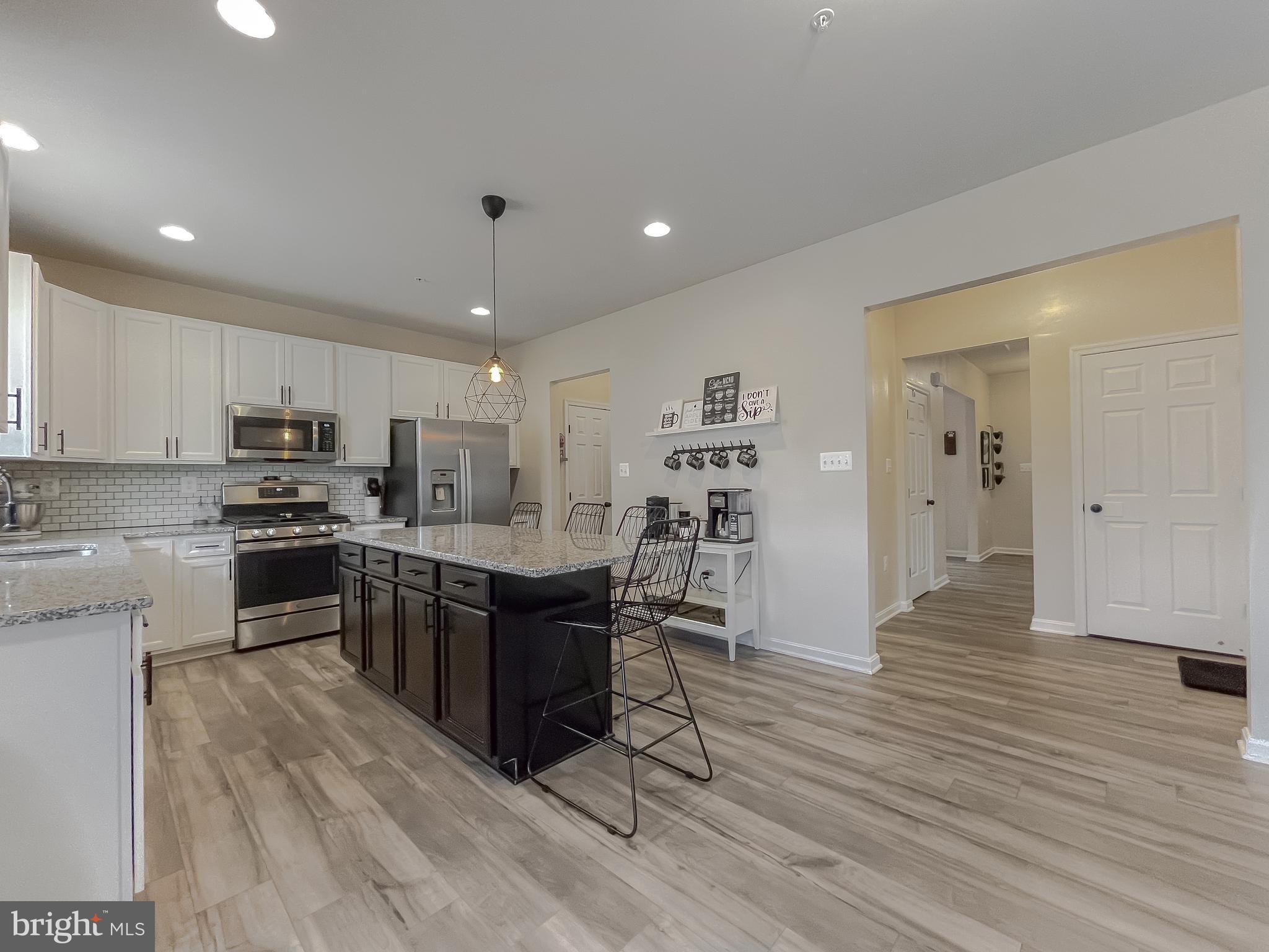 CLARK'S REST - Residential Lease