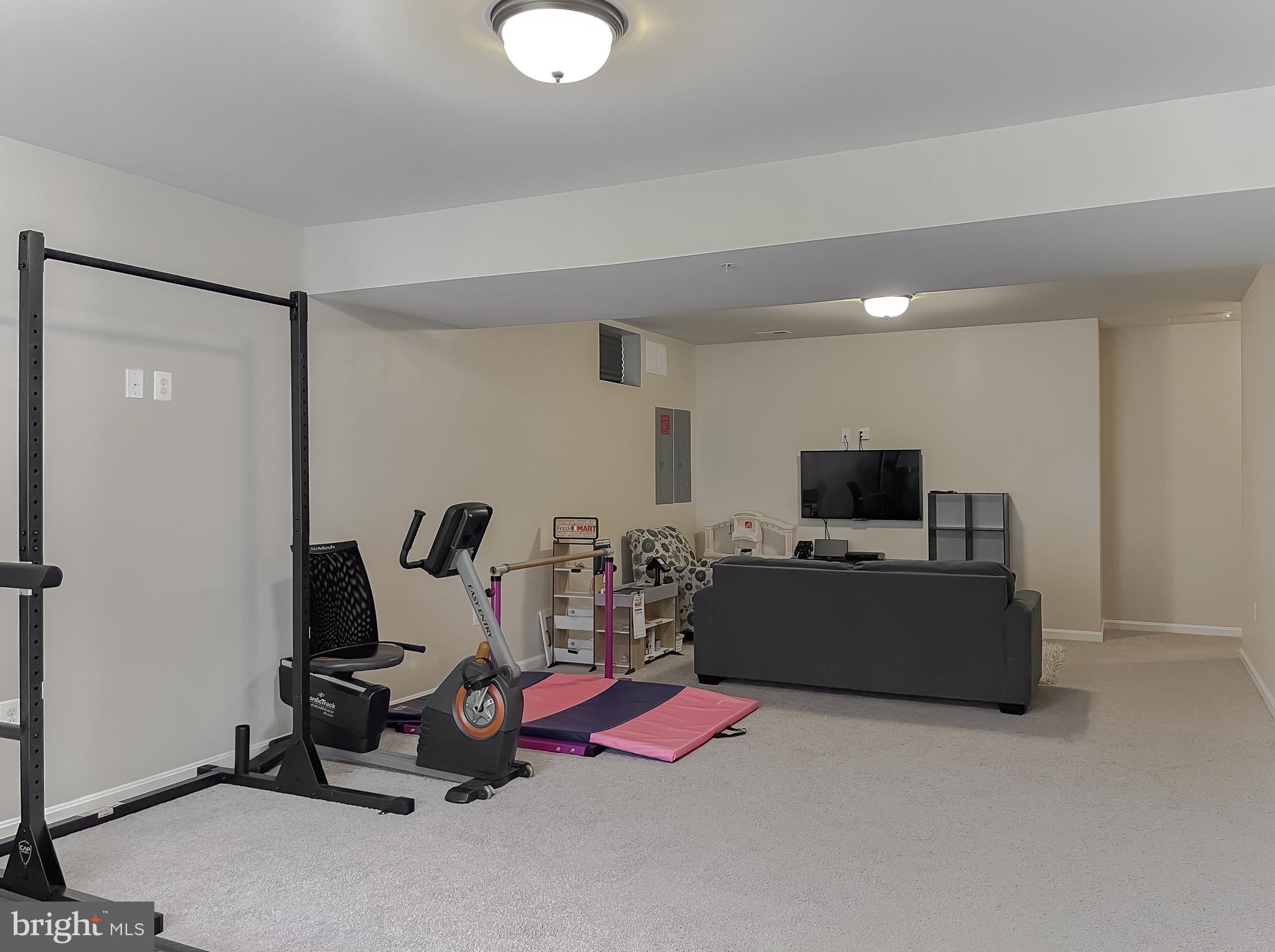 CLARK'S REST - Residential Lease