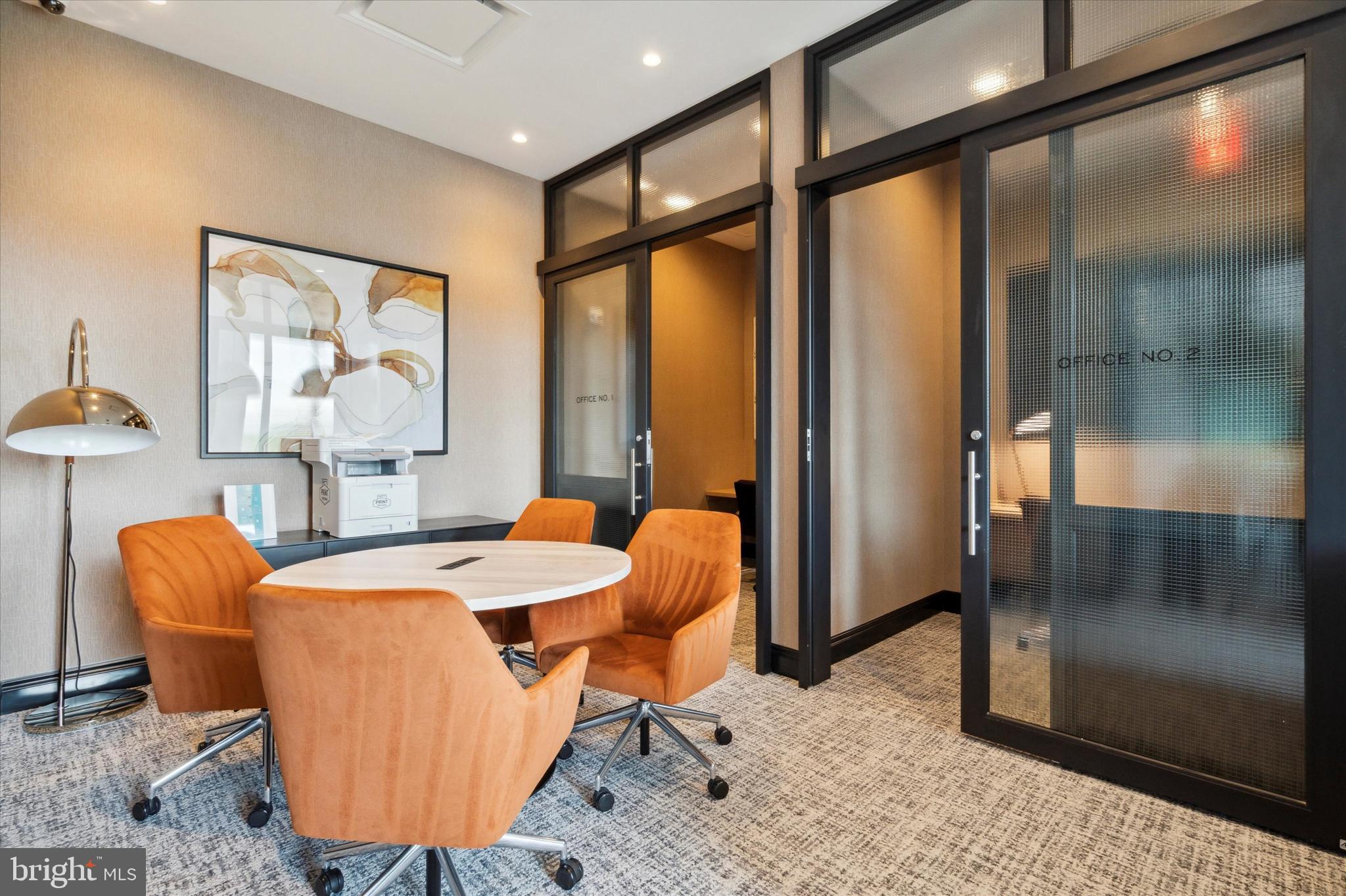 SOCIETY HILL - Residential Lease