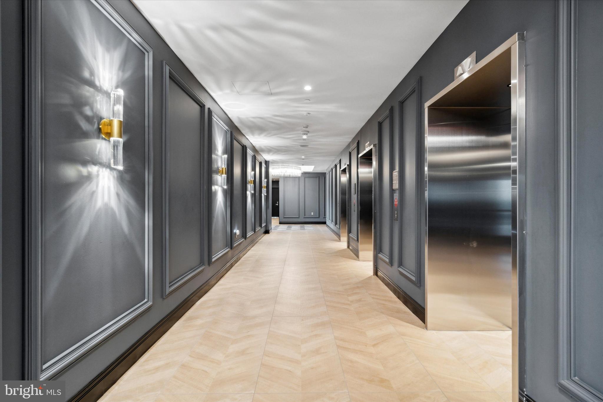 SOCIETY HILL - Residential Lease