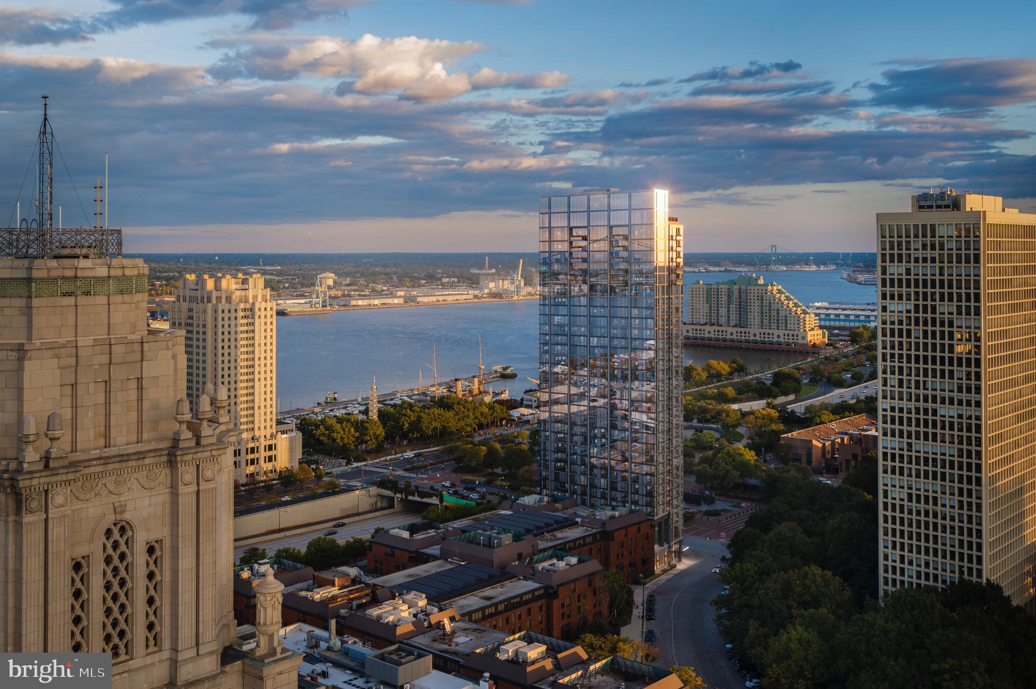 SOCIETY HILL - Residential Lease