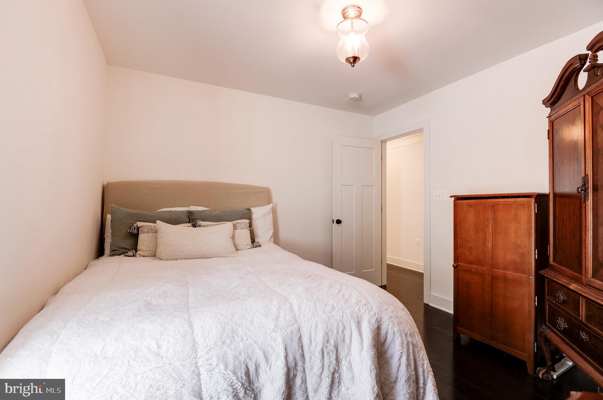 FAIRVIEW - Residential