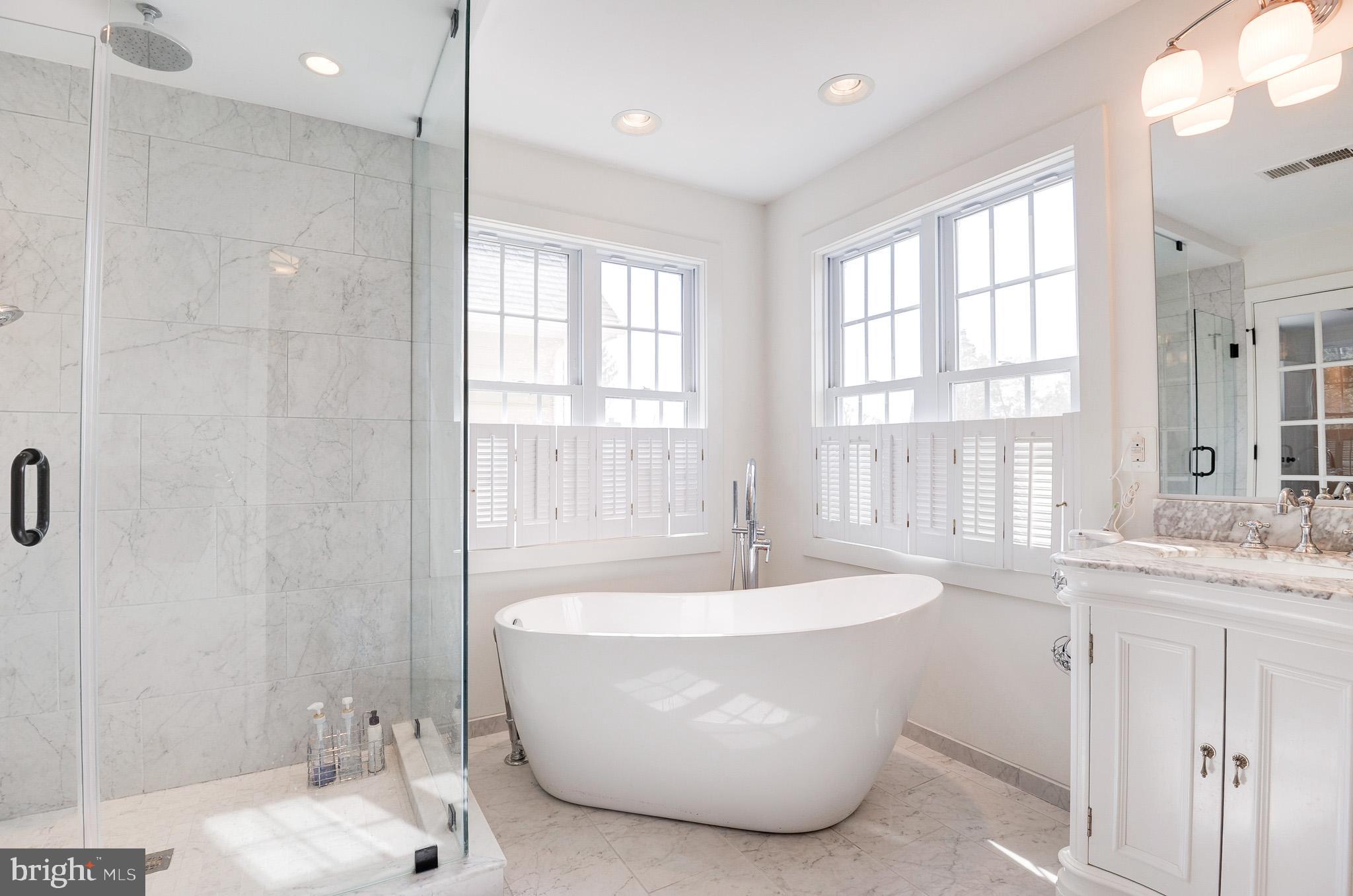 FAIRVIEW - Residential