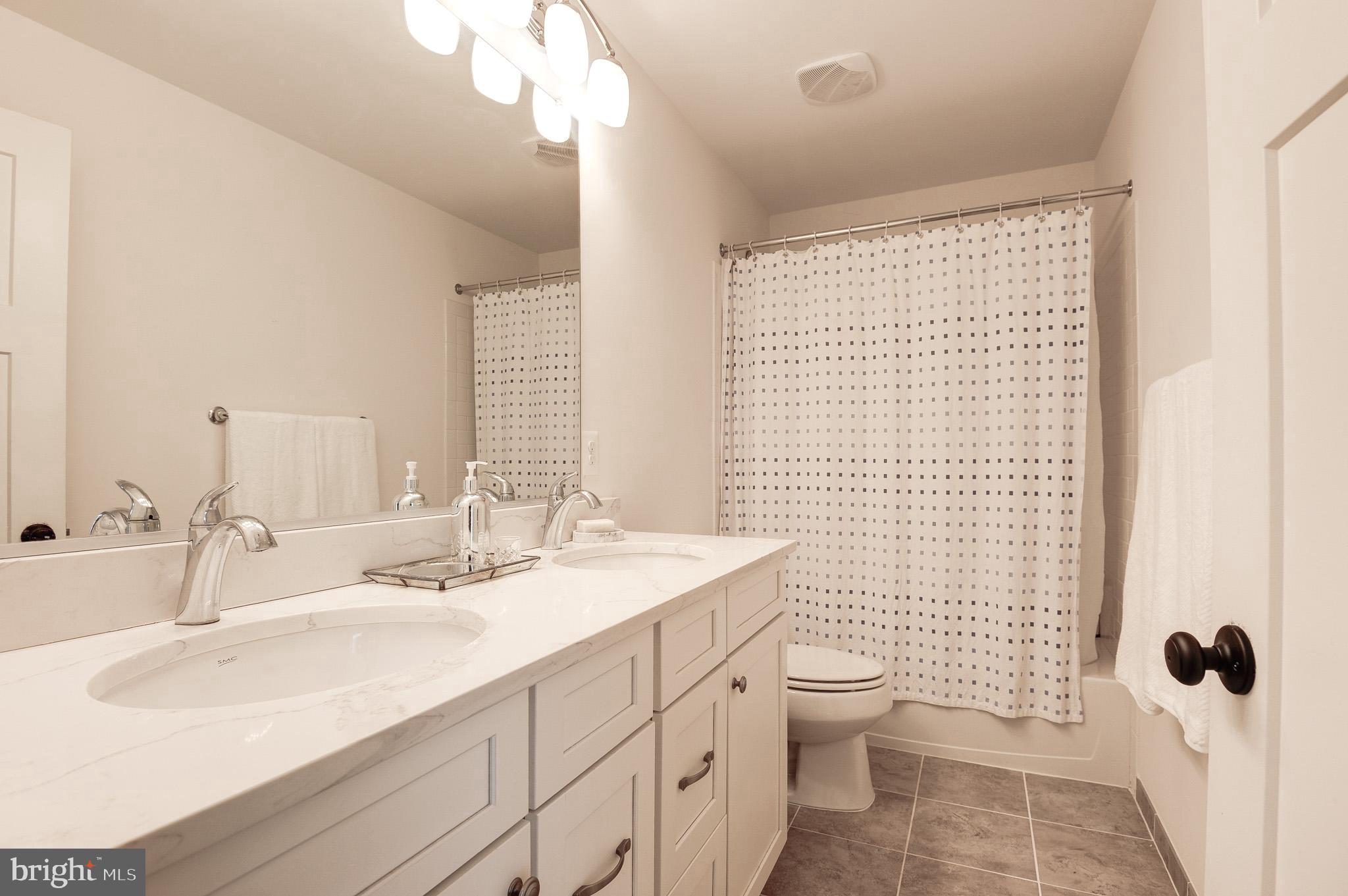 FAIRVIEW - Residential