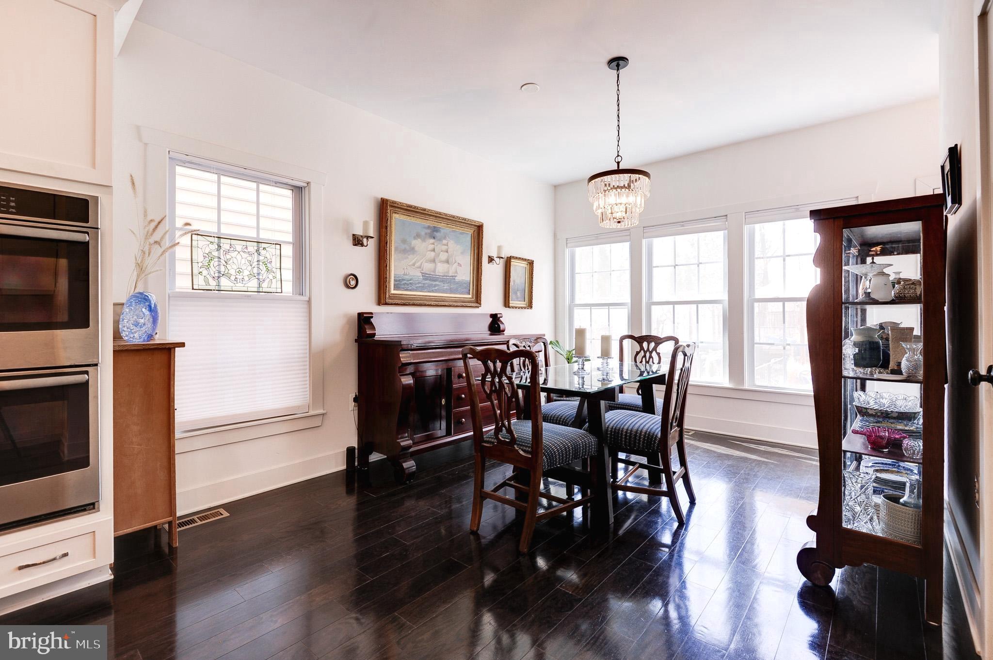 FAIRVIEW - Residential