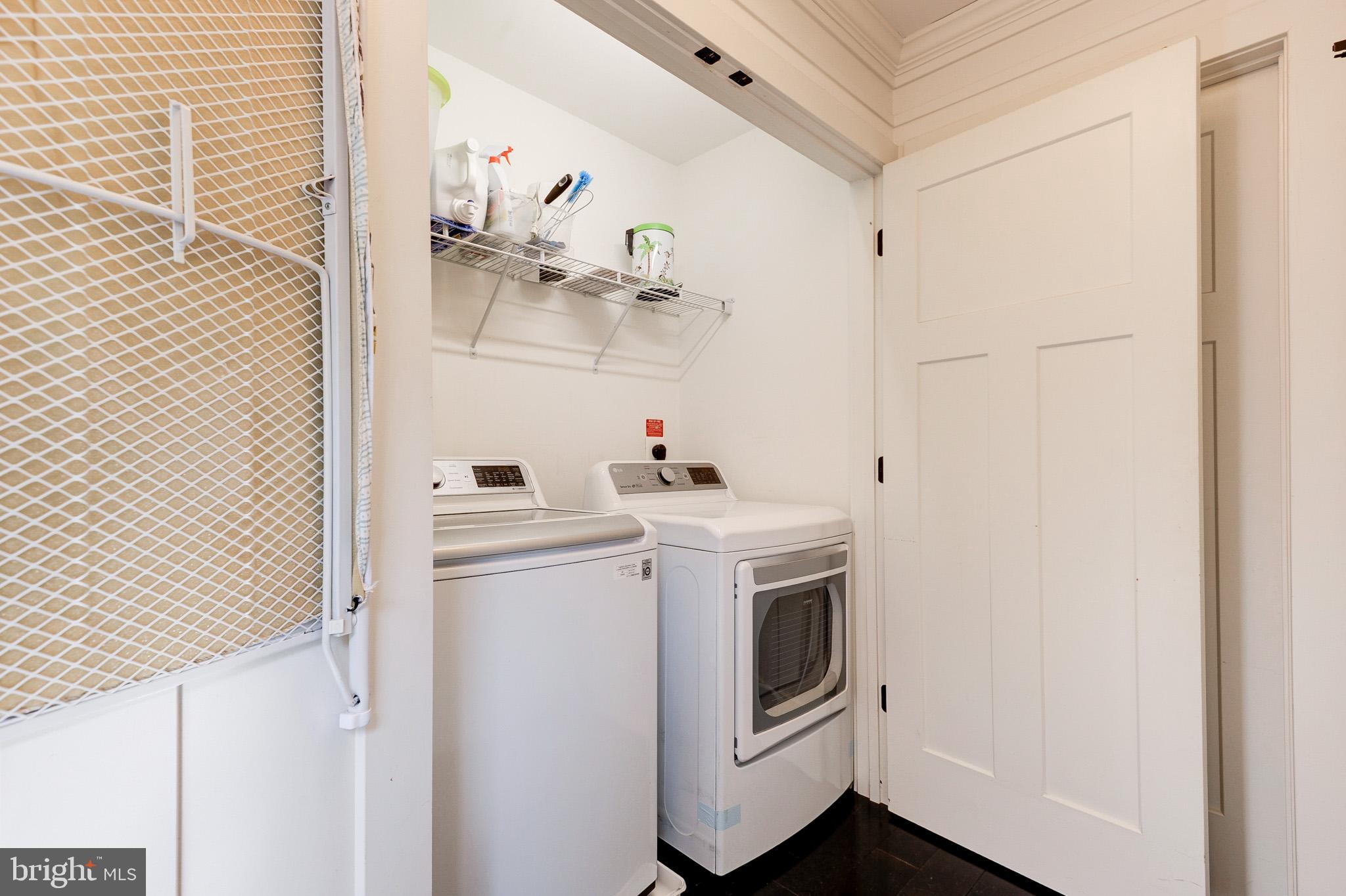 FAIRVIEW - Residential