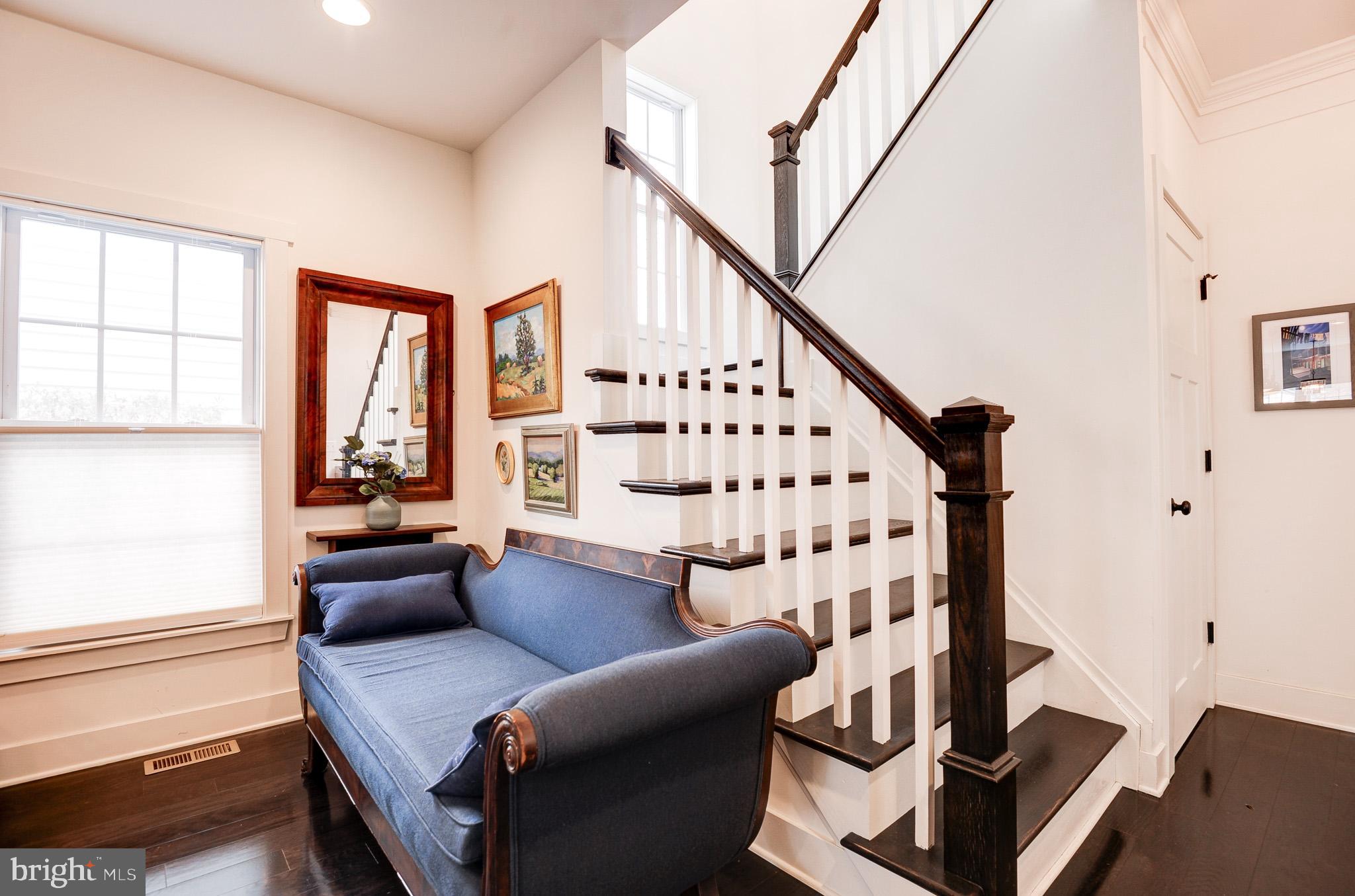 FAIRVIEW - Residential