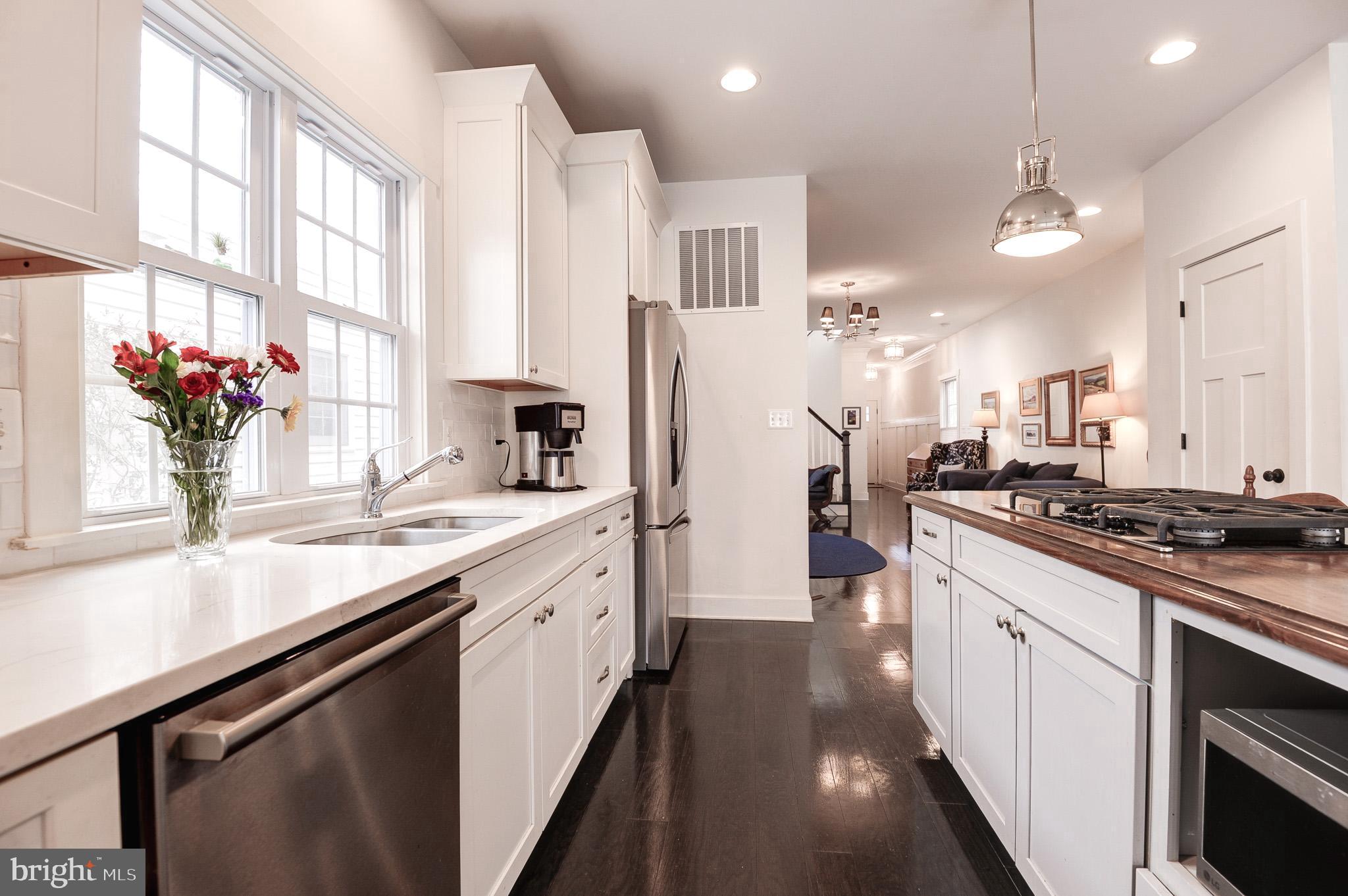 FAIRVIEW - Residential