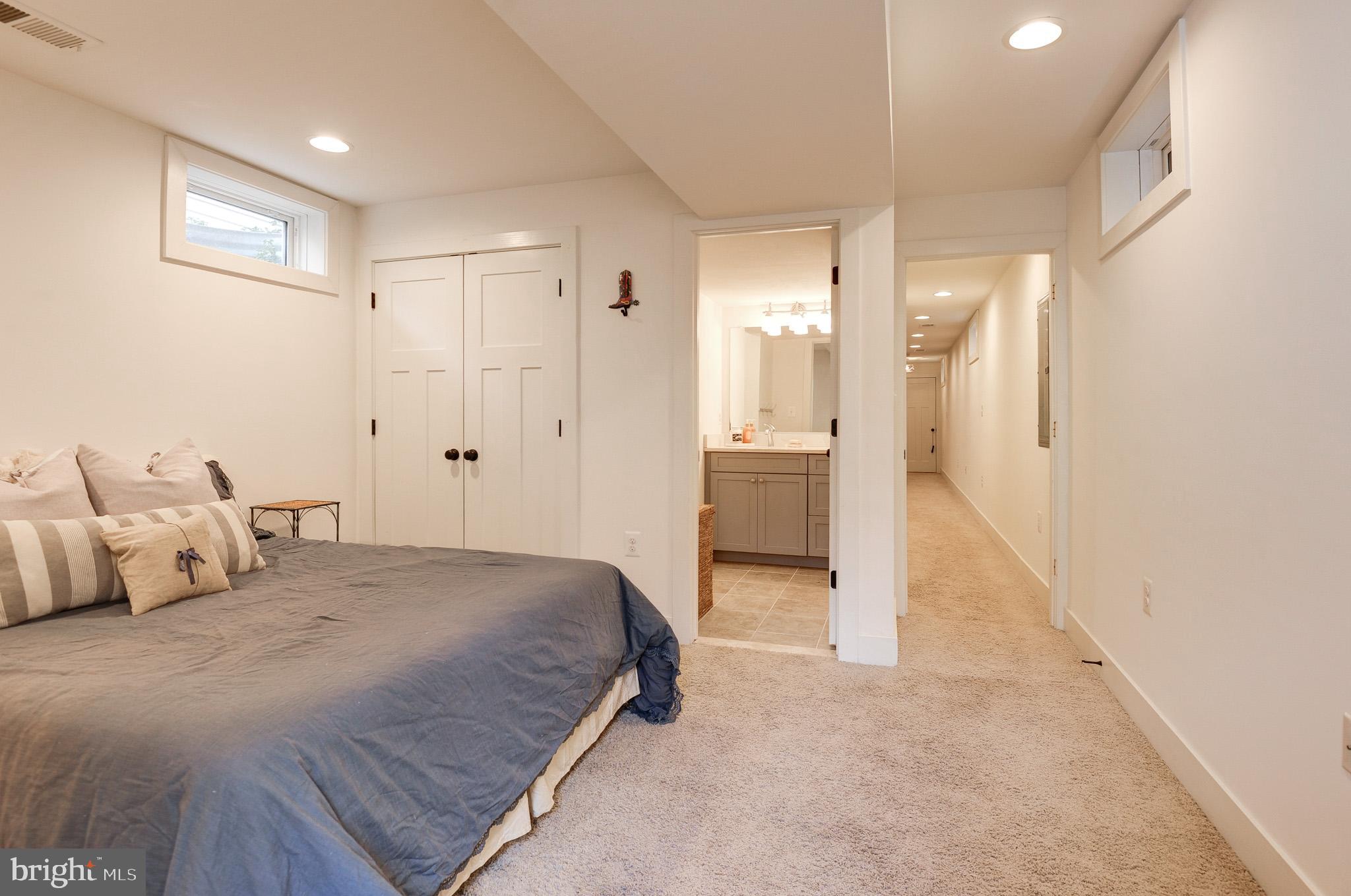 FAIRVIEW - Residential