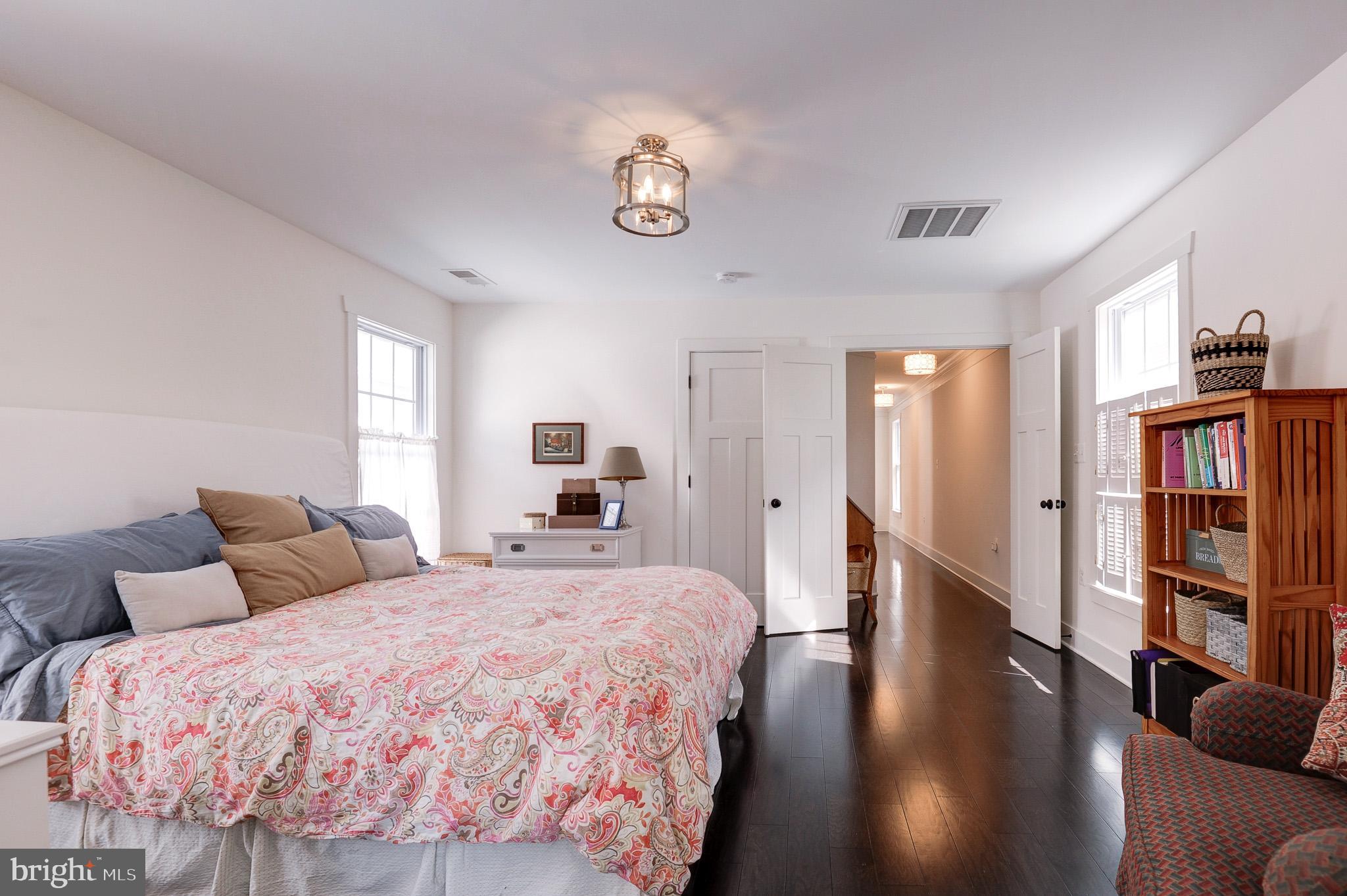 FAIRVIEW - Residential